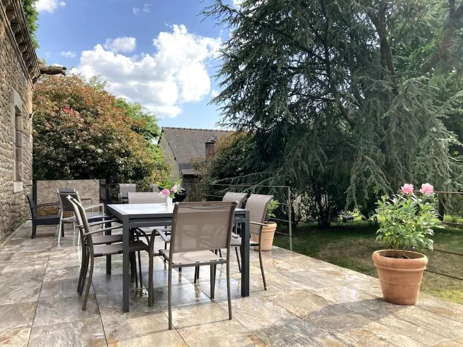 Patio in La Forge De La Coudraie