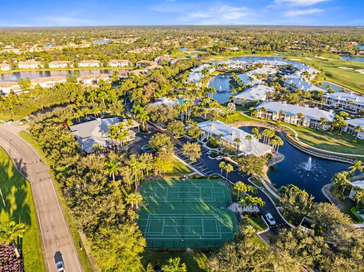Neighbourhood in Catina Golf Condo at the Lely Resort
