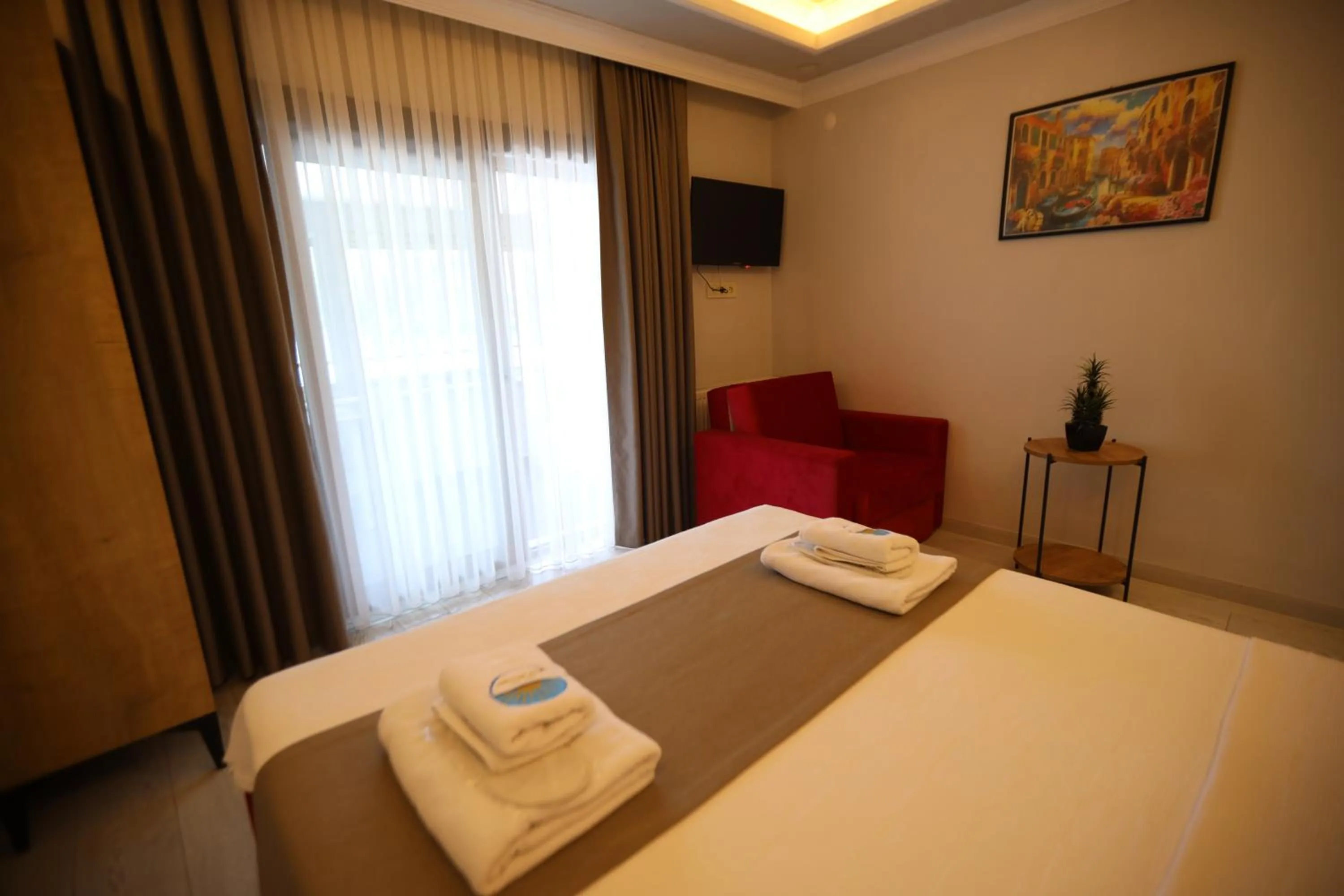 Bedroom, Bed in Emek Pansiyon