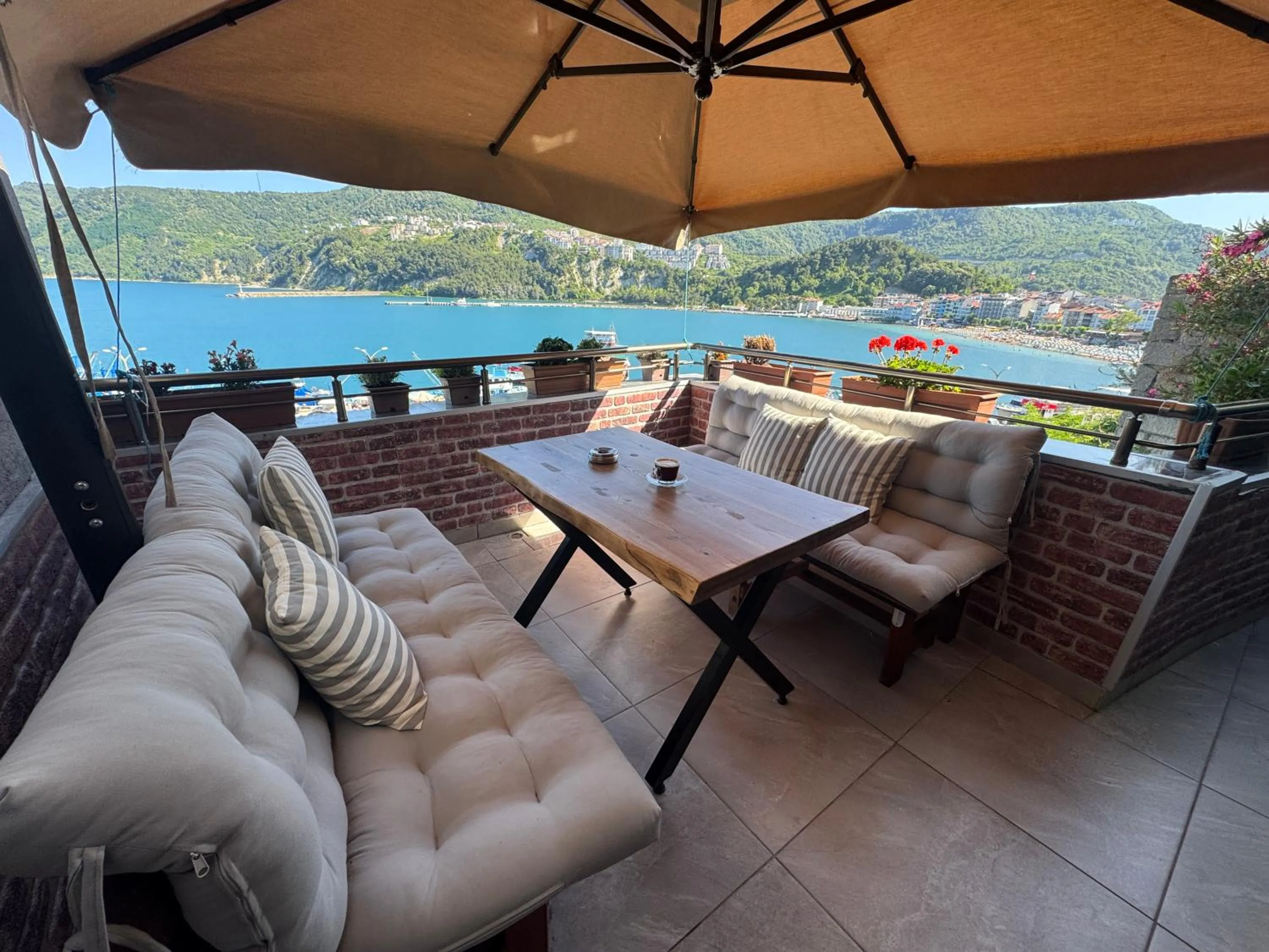 Balcony/Terrace in Emek Pansiyon