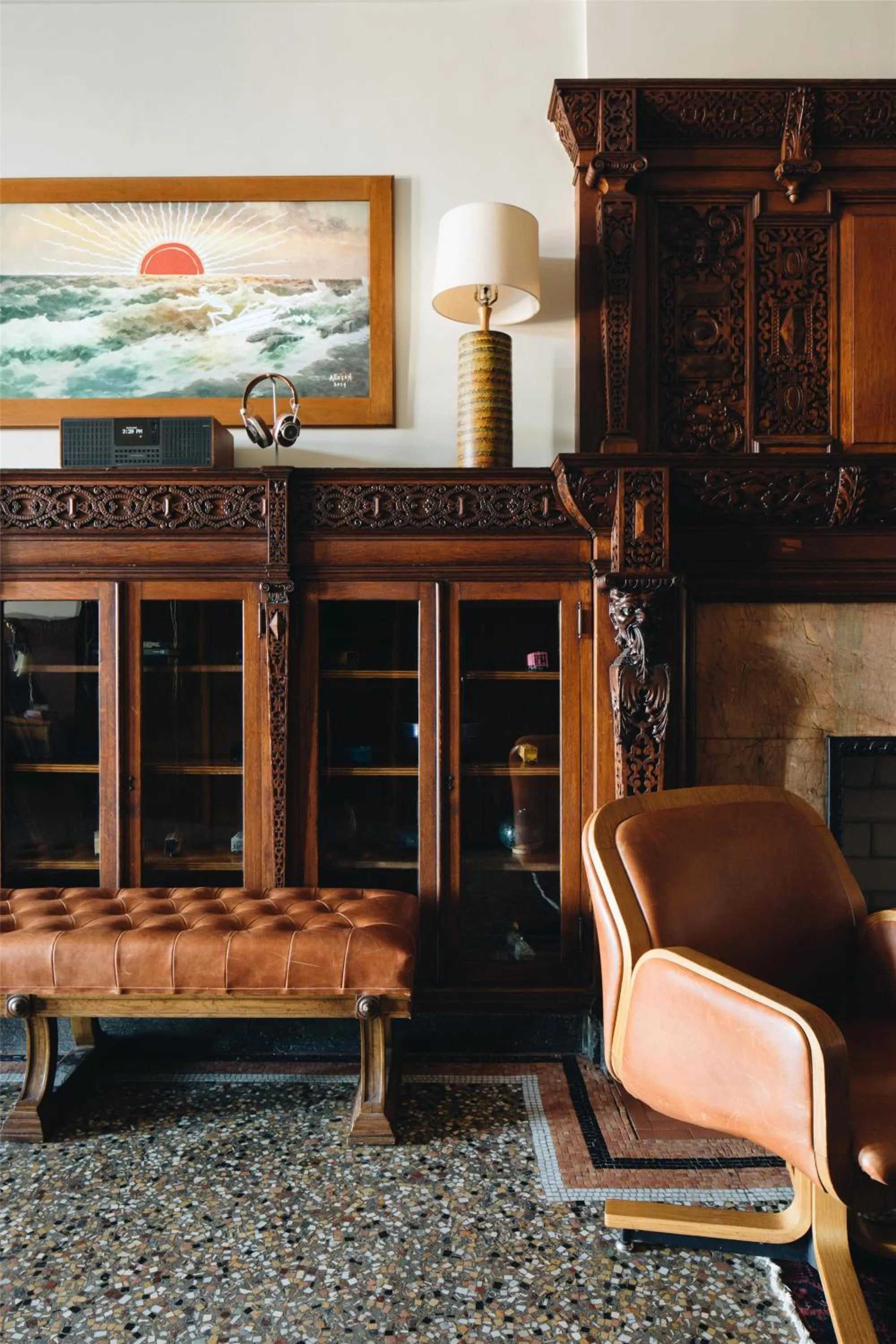Photo of the whole room in Chicago Athletic Association, part of Hyatt