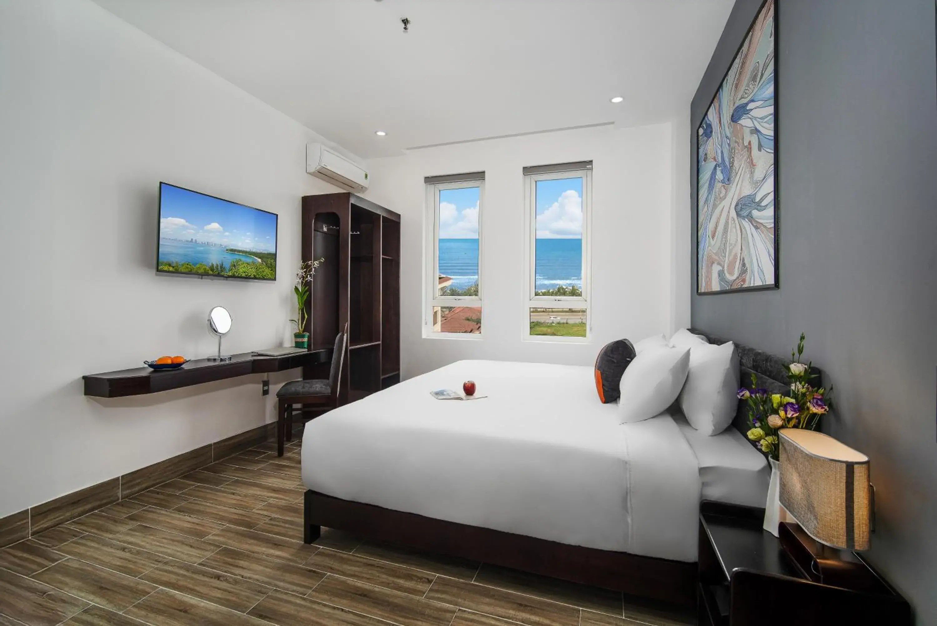 Deluxe Twin Room with Sea View in Coral Cove Hotel Deluxe Twin Room with Sea View in Coral Cove Hotel