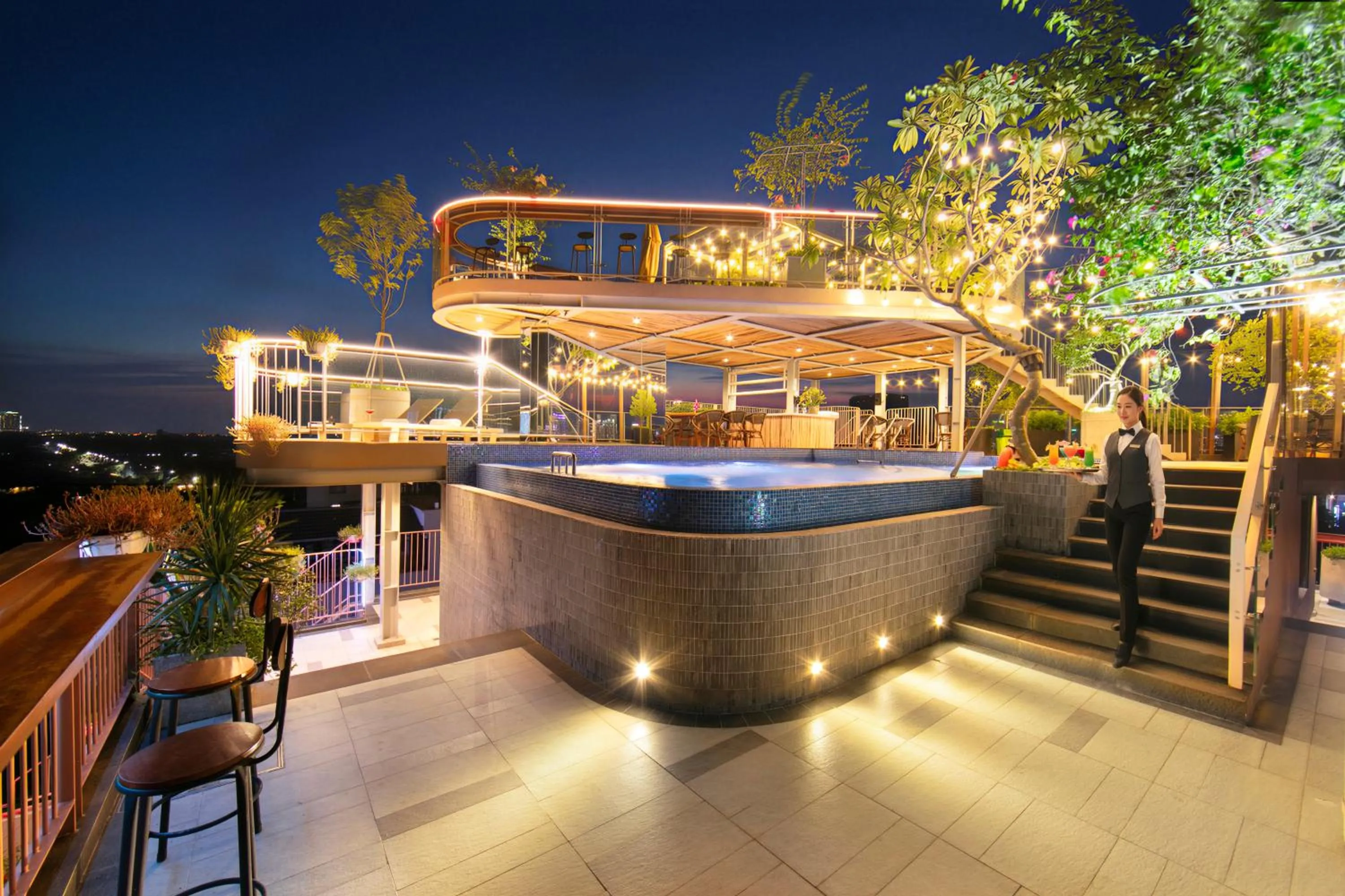 Night in Hanoi Riverview Boutique Hotel & Apartment