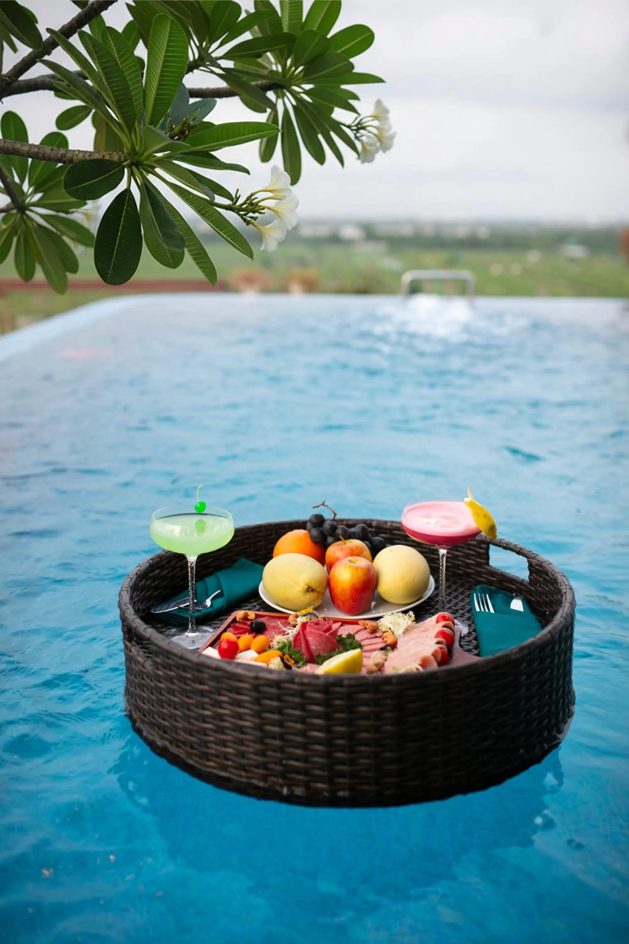 Day in Hanoi Riverview Boutique Hotel & Apartment