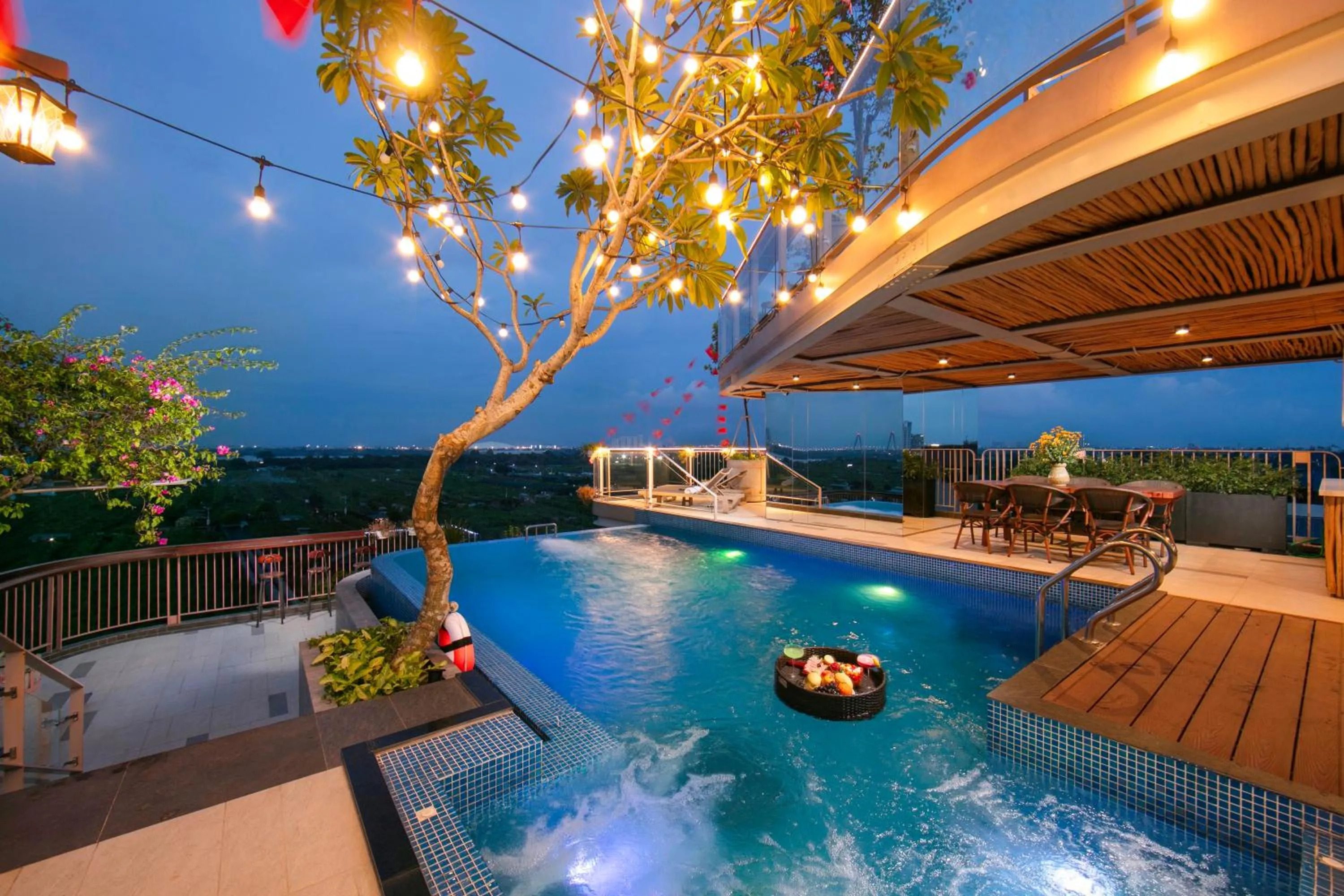 Natural landscape in Hanoi Riverview Boutique Hotel & Apartment