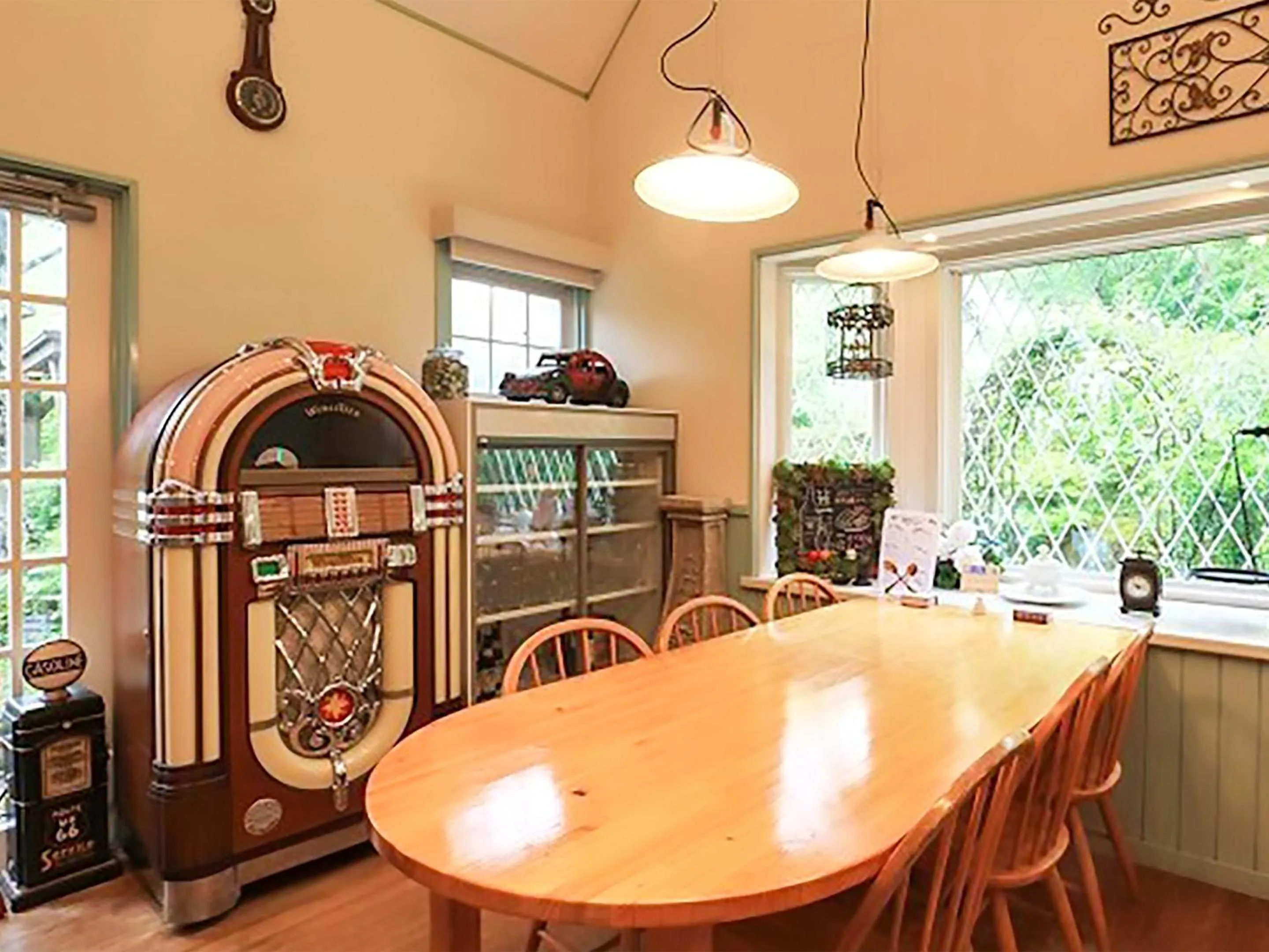 Communal lounge/ TV room in Human resort