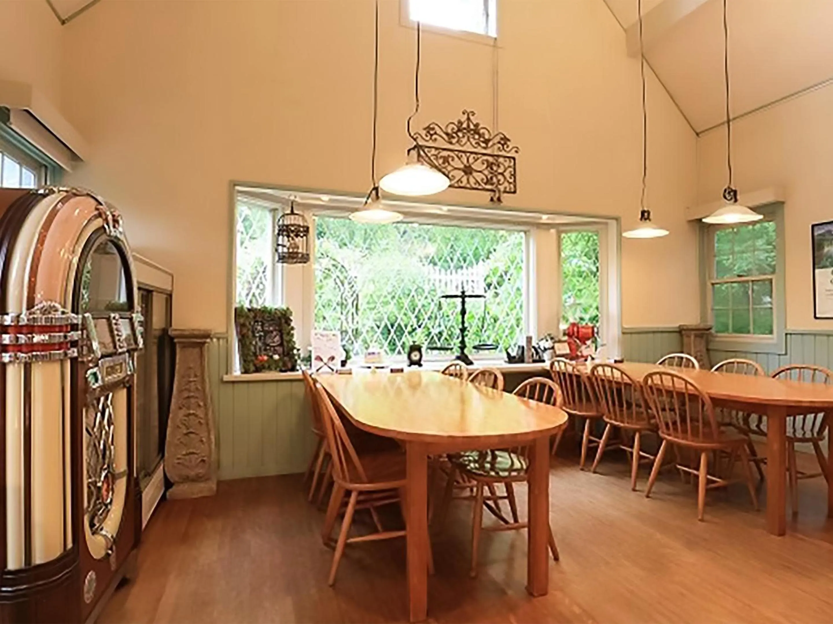 Eight-Bedroom House in Human resort