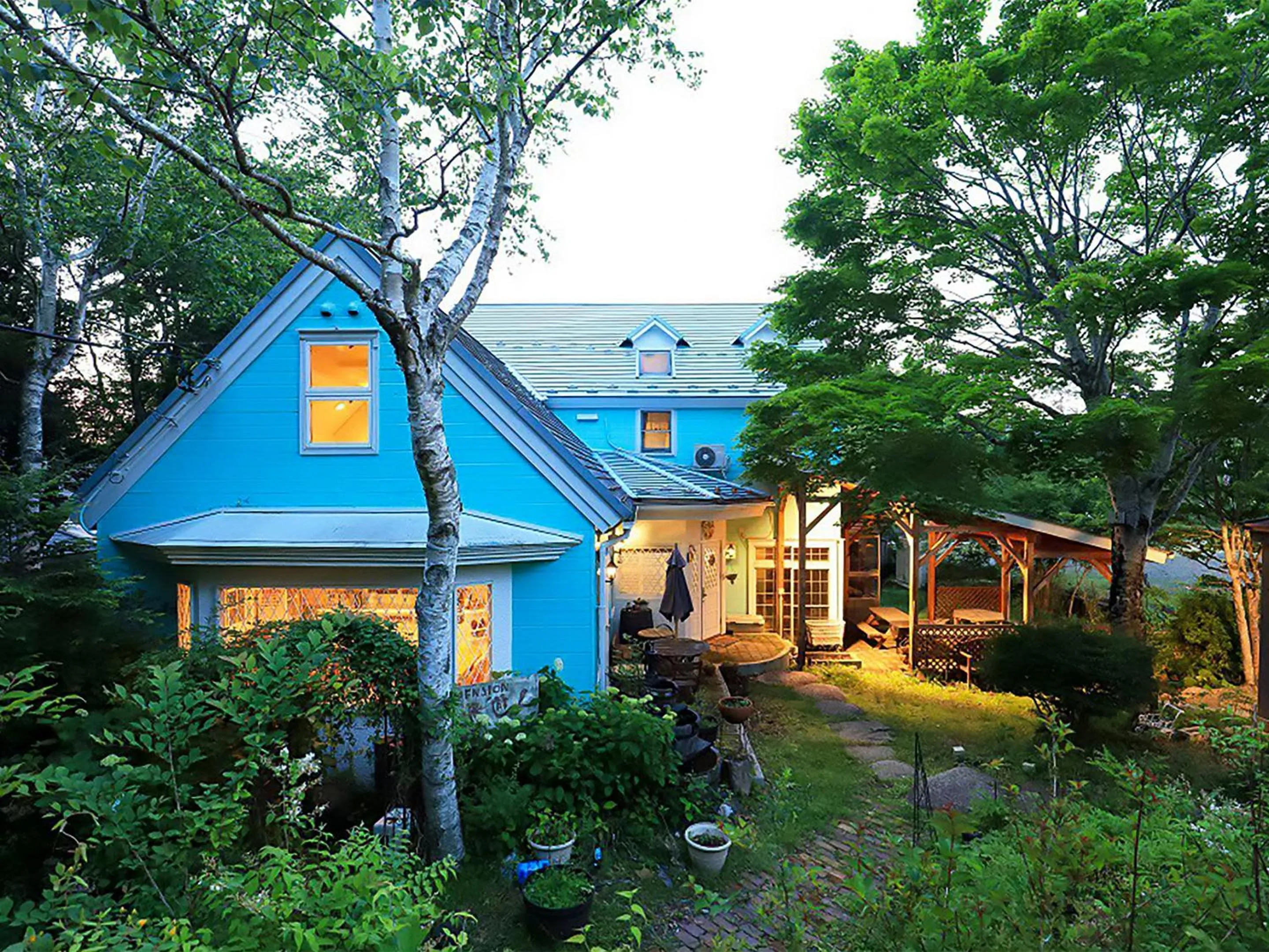 Property building in Human resort