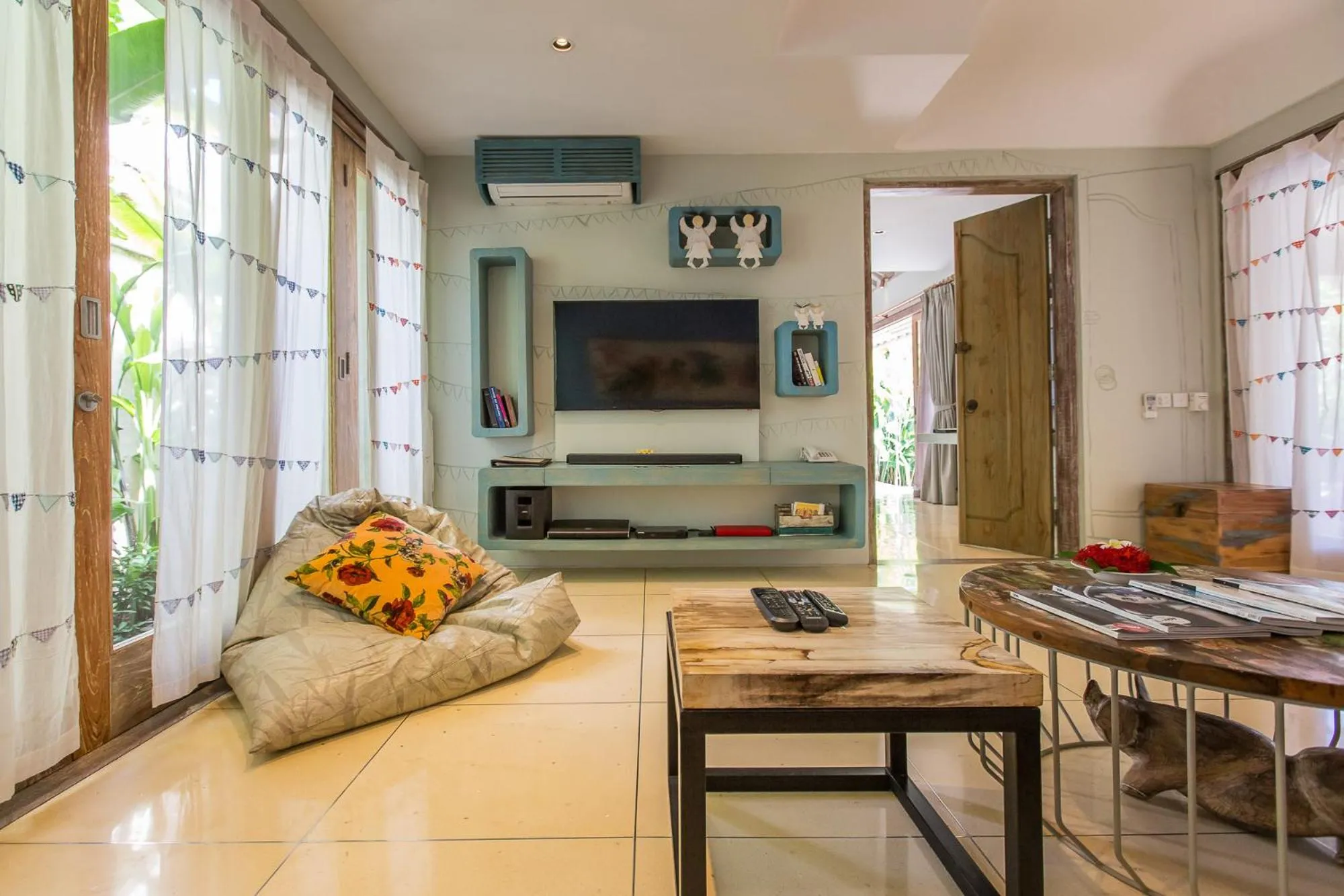 Living room in Villa Sky Li by Nagisa Bali