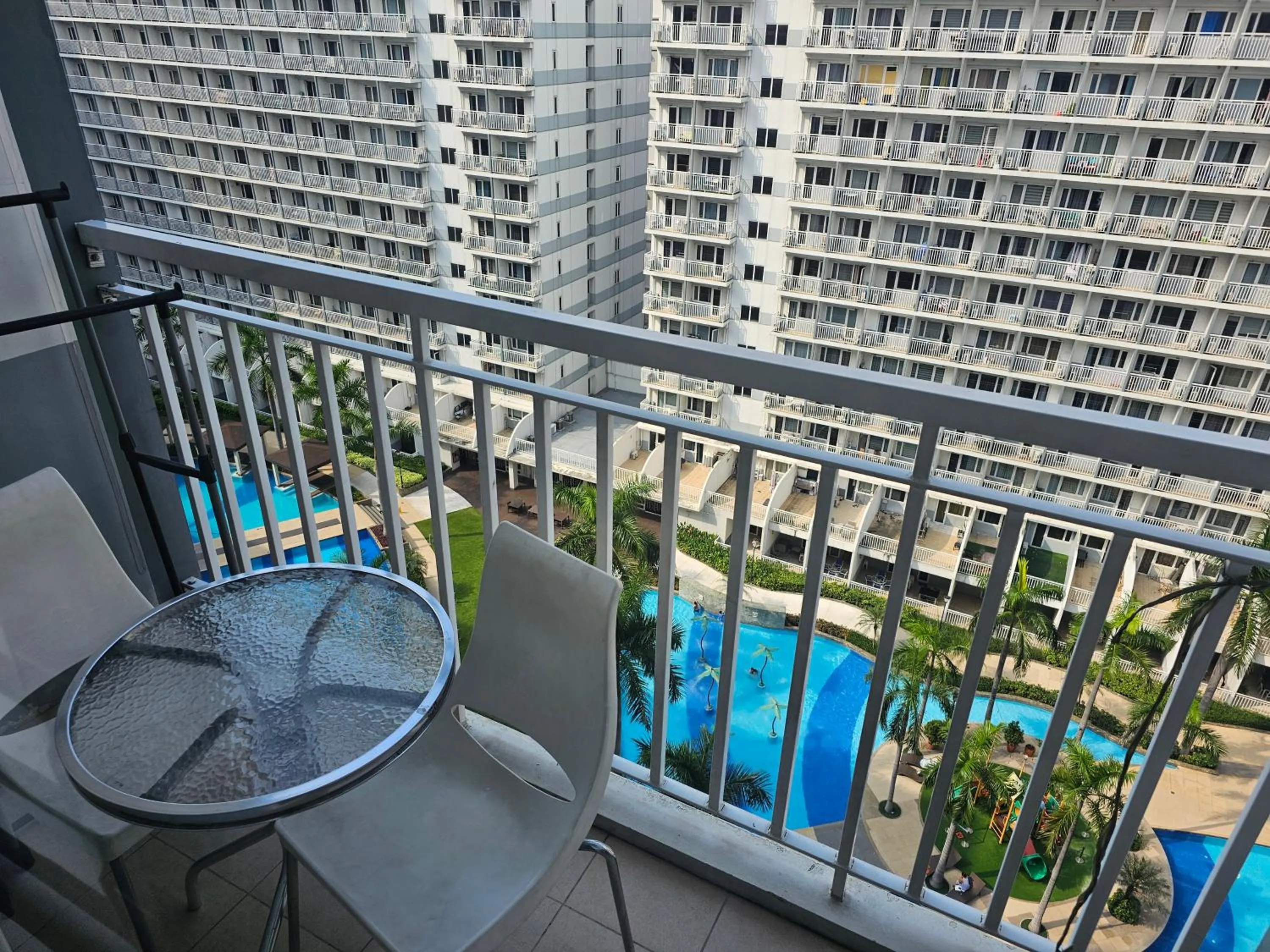 CondoDeal at Shell Residences Mall of Asia