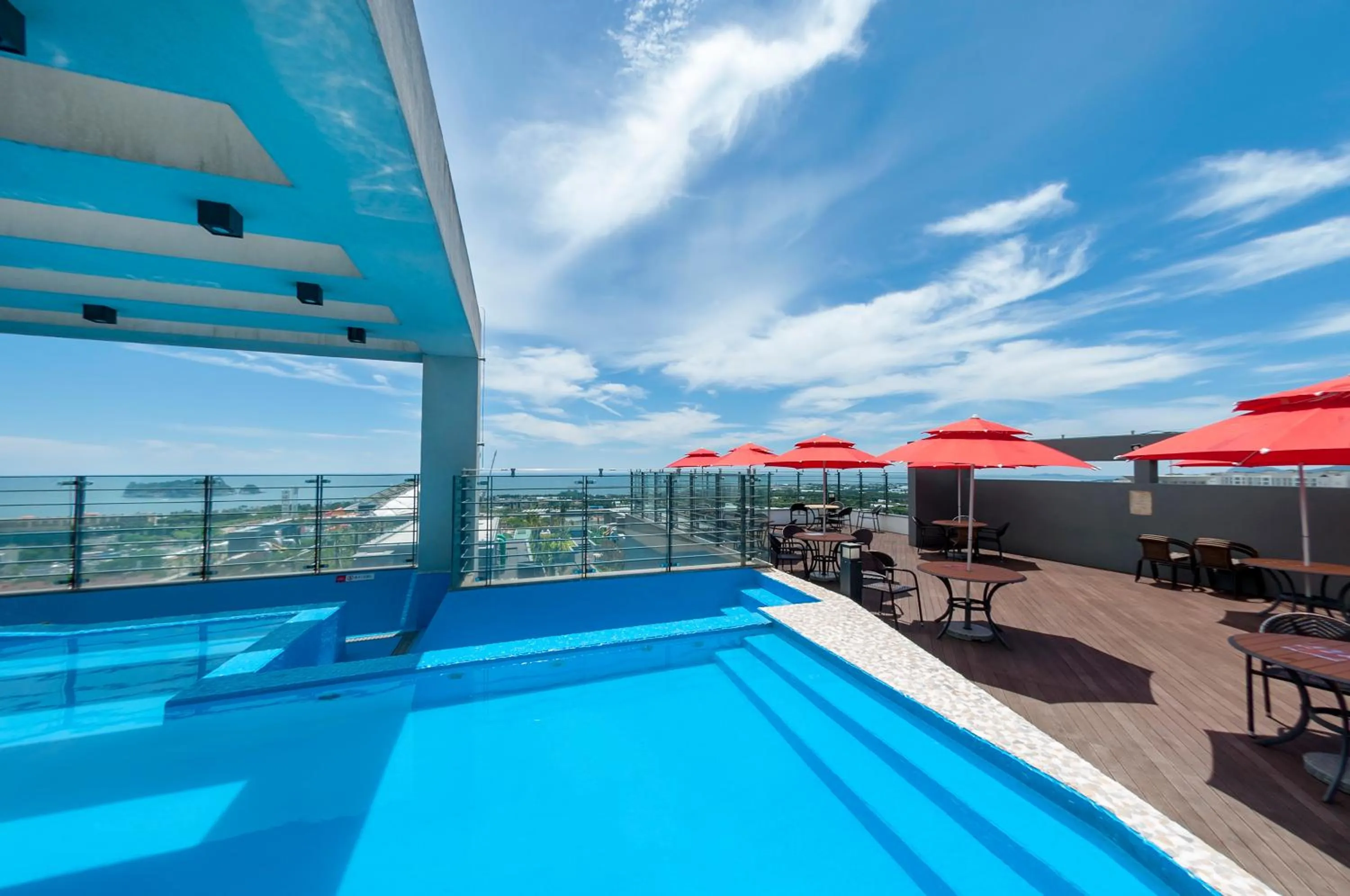 Natural landscape in Vistacay Hotel Worldcup