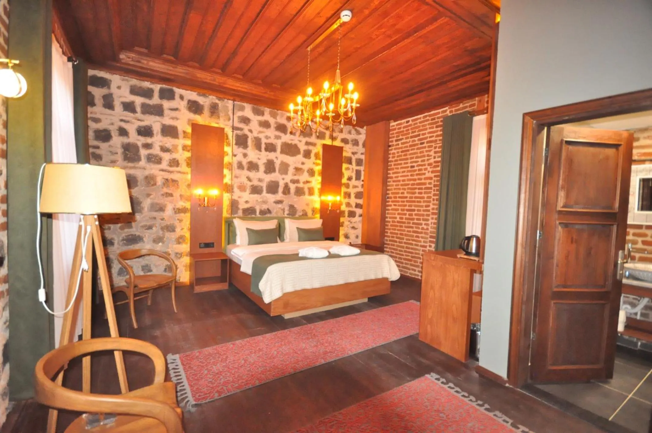 Bed in Mihman Konak Hotel