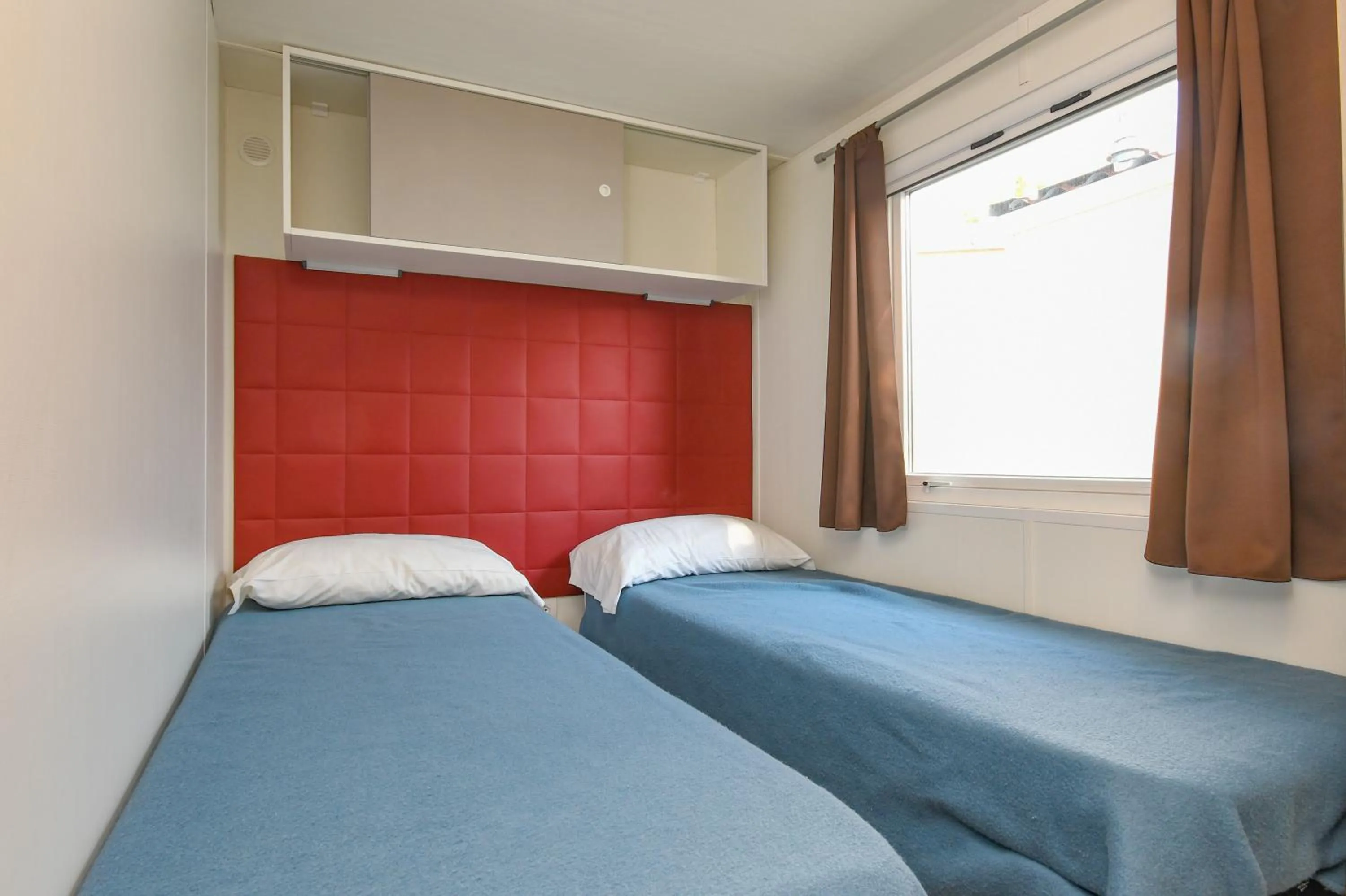 Bed in Campeggio del Garda