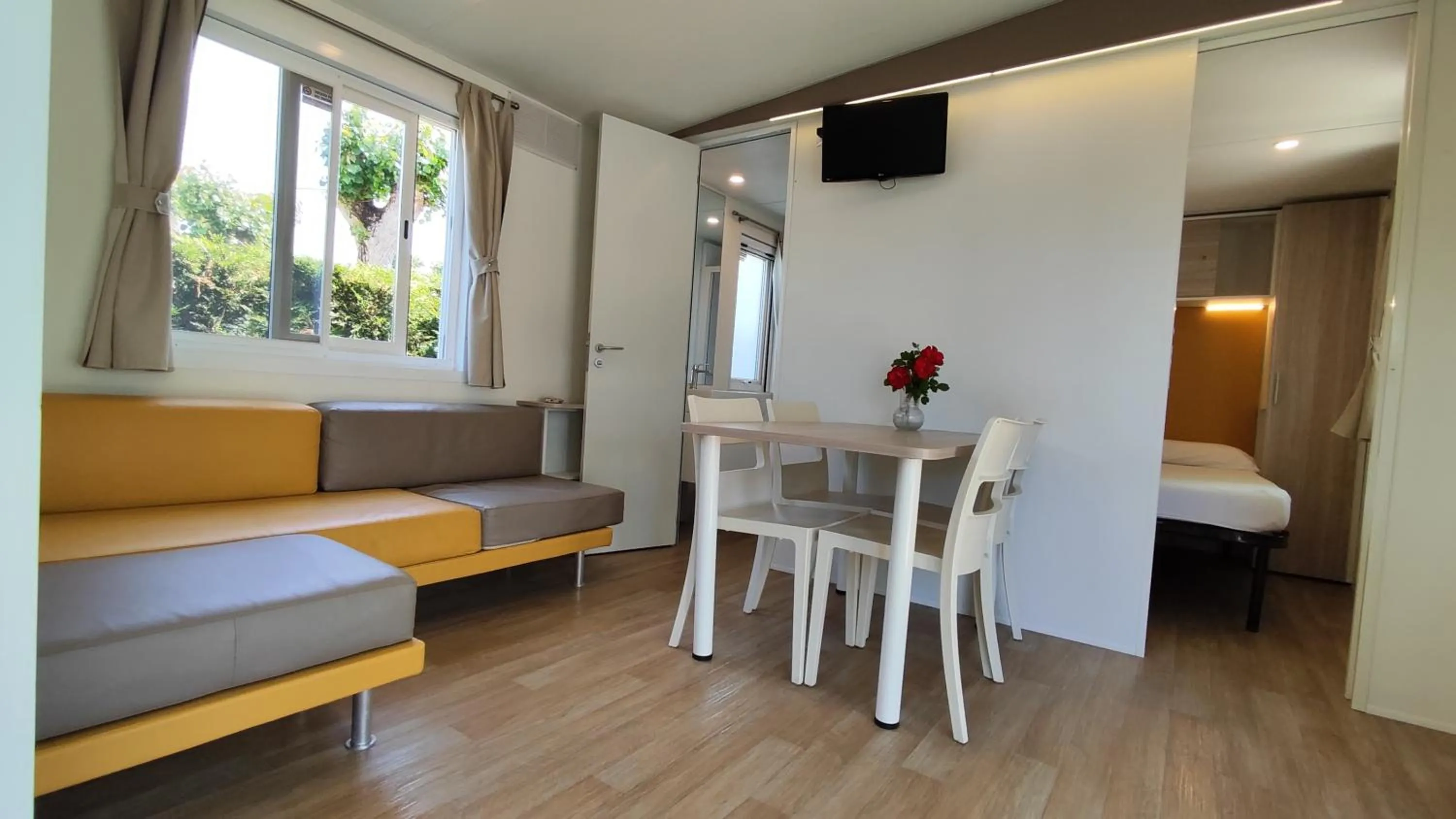 Bed in Campeggio del Garda