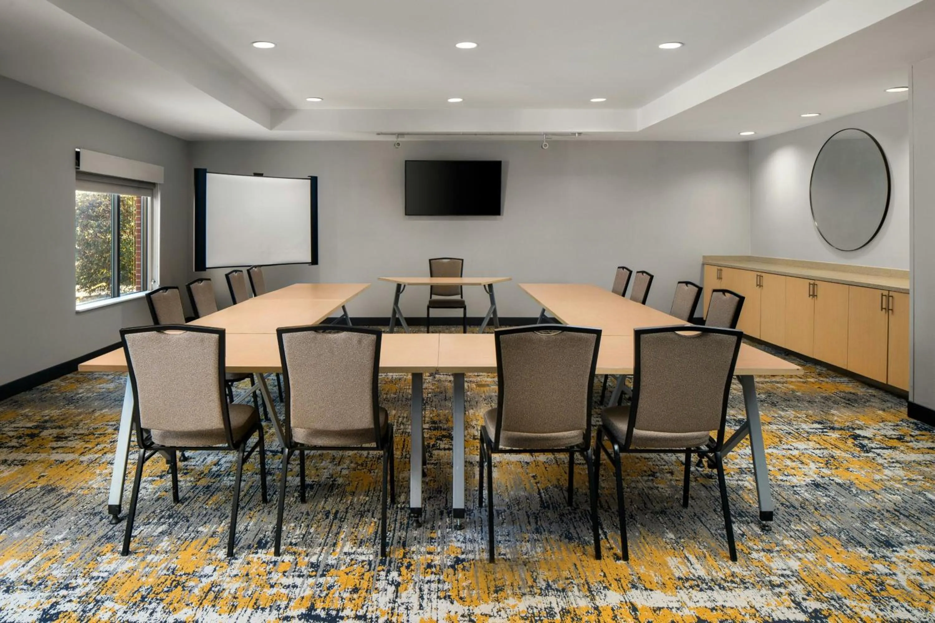 Meeting/conference room in TownePlace Suites by Marriott Florence