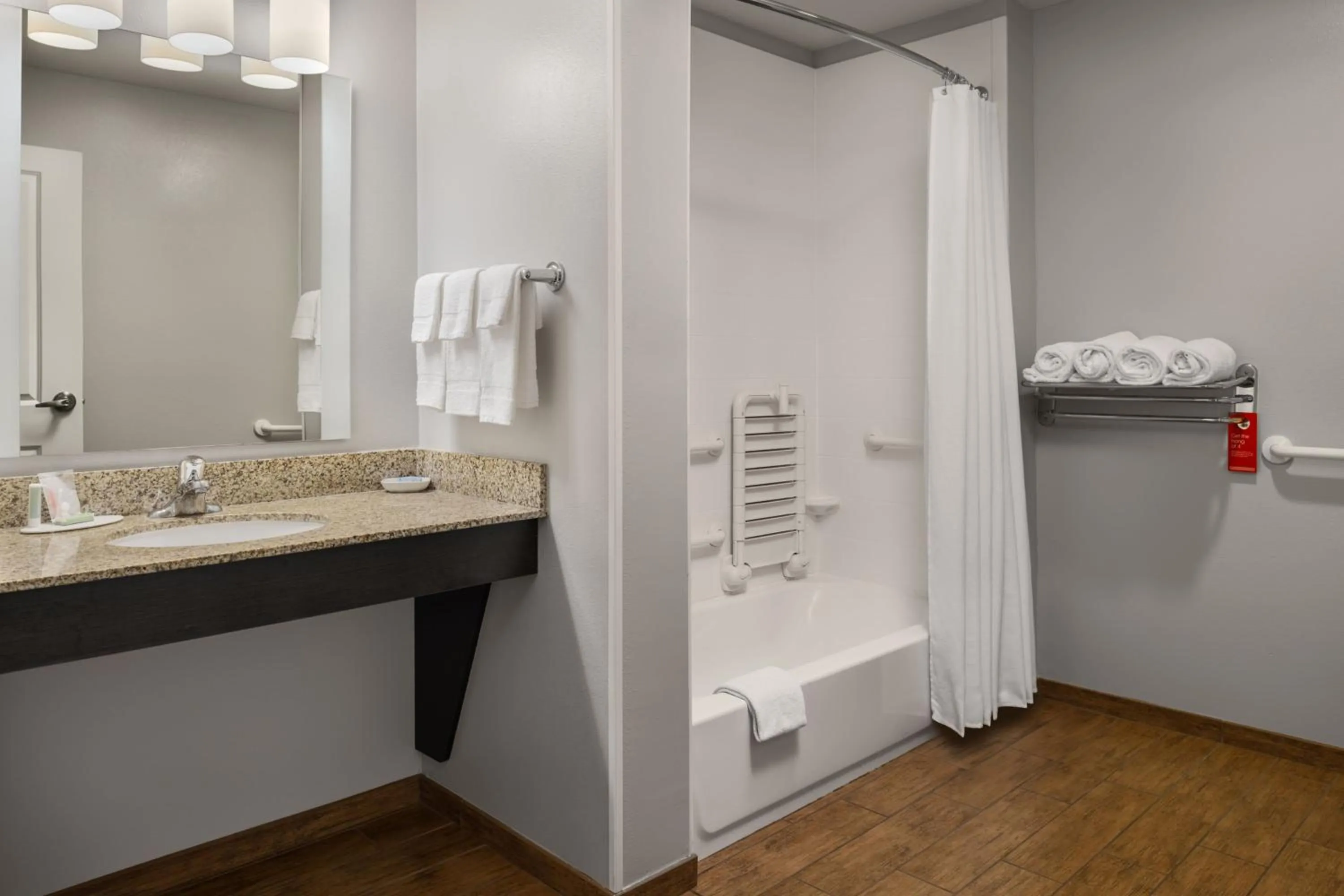 Bathroom in TownePlace Suites by Marriott Salt Lake City-West Valley