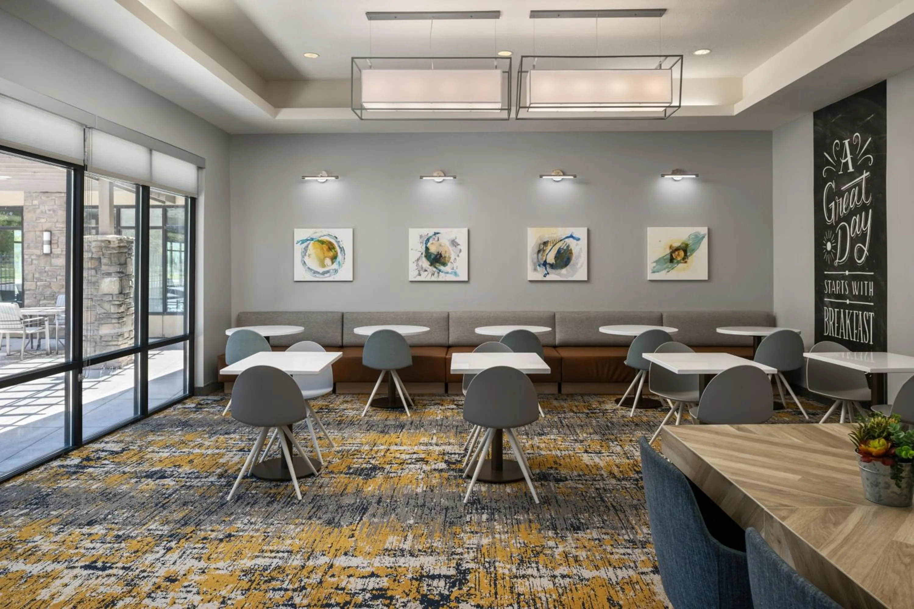 Breakfast in TownePlace Suites by Marriott Salt Lake City-West Valley