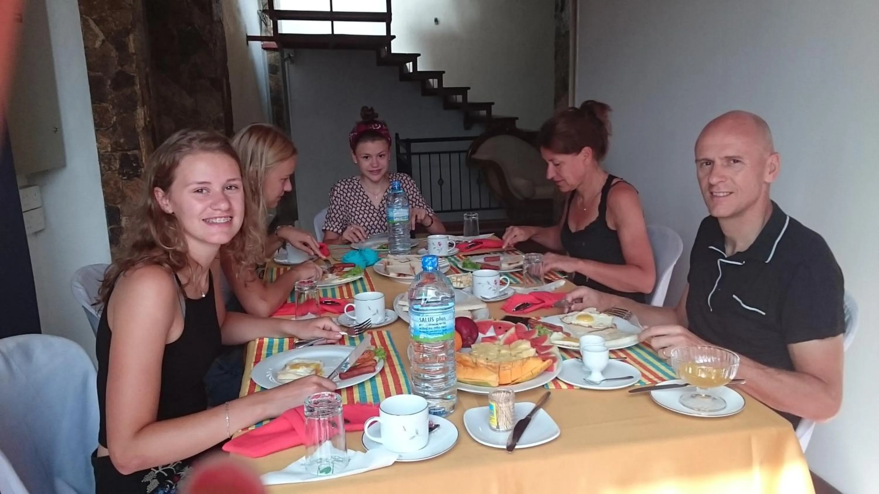 Restaurant/places to eat in Elegance Range Resort