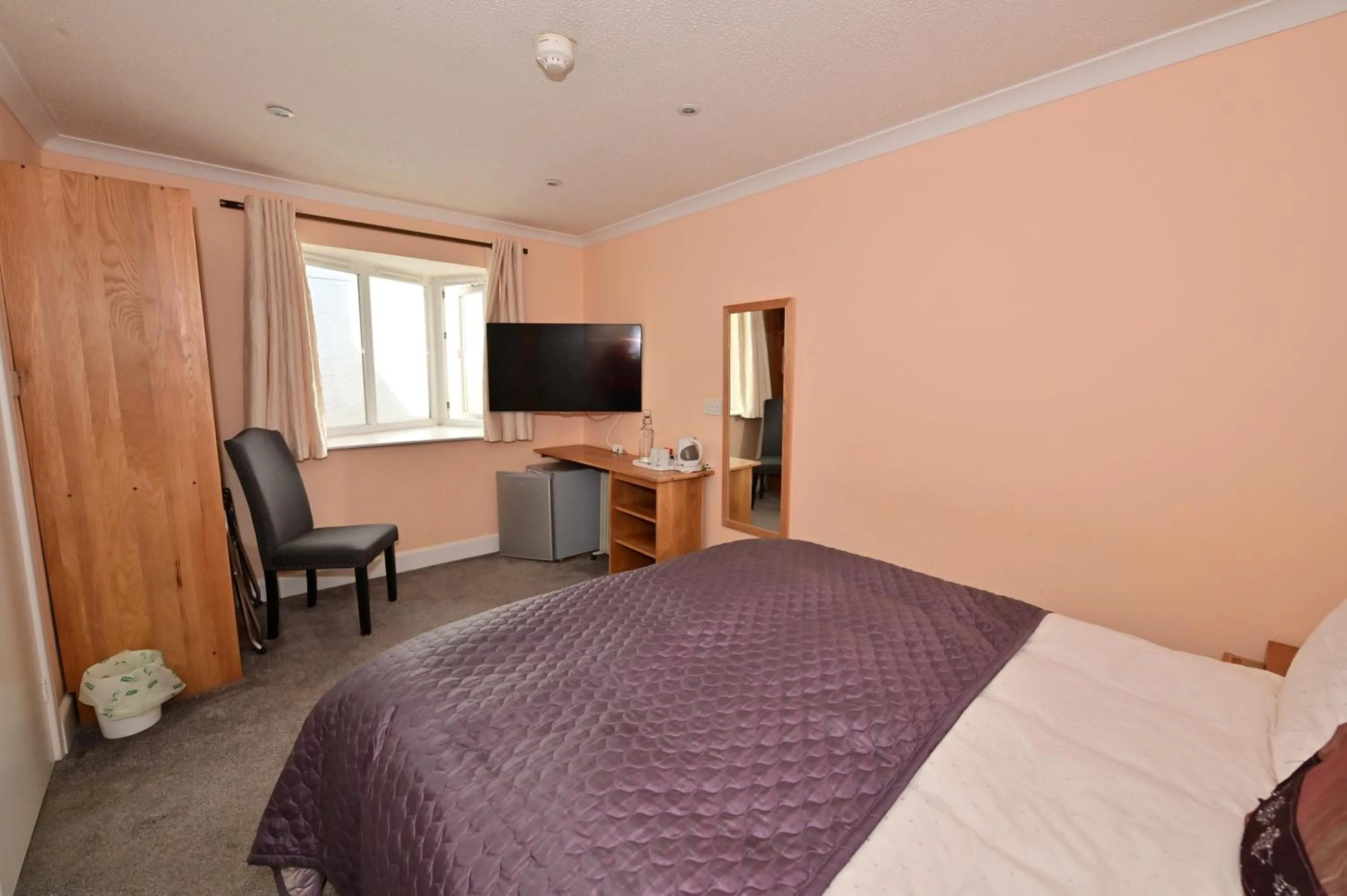 Bed in Lyme Bay House