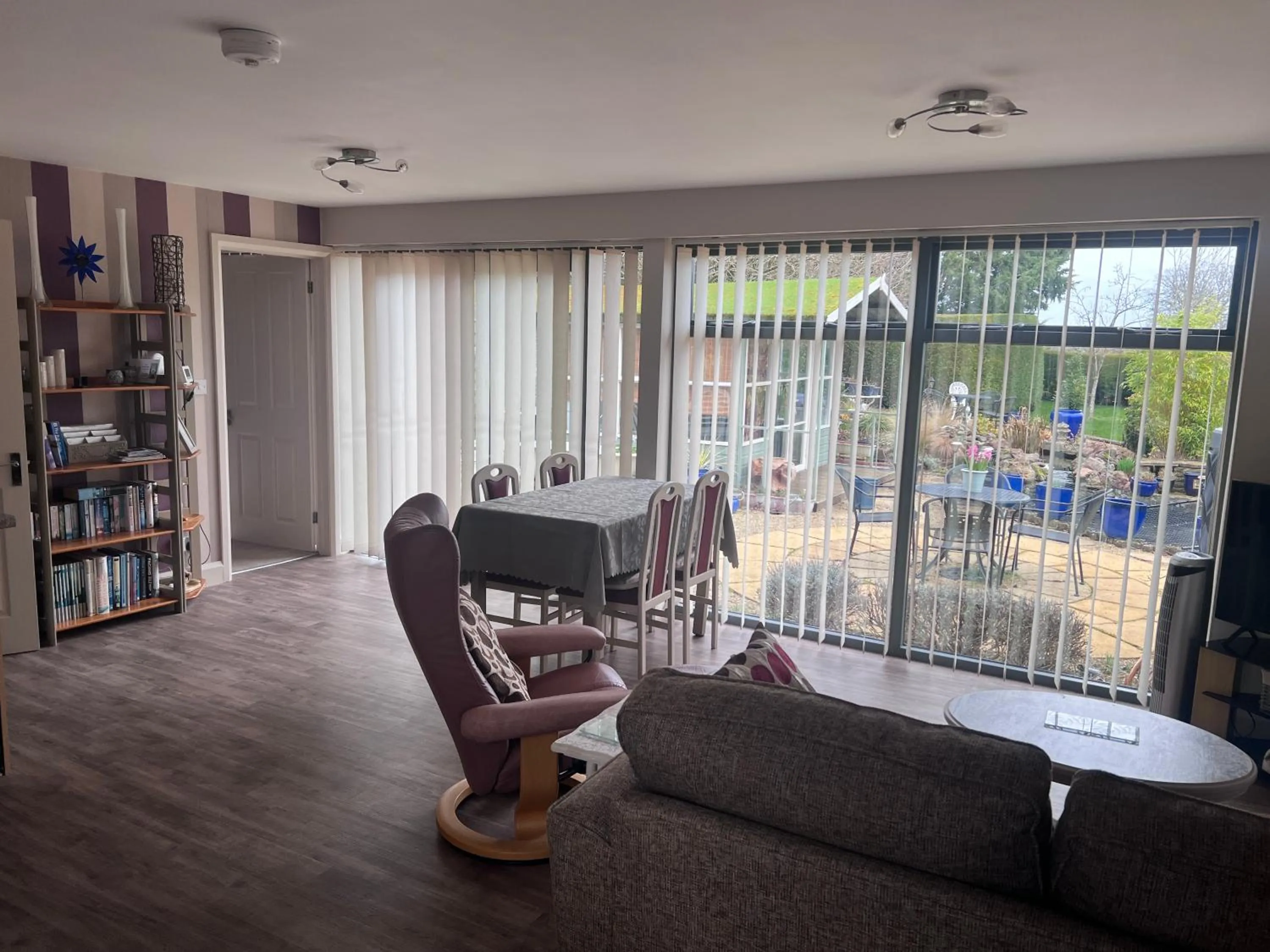 Living room in Orchard Side Bed and Breakfast