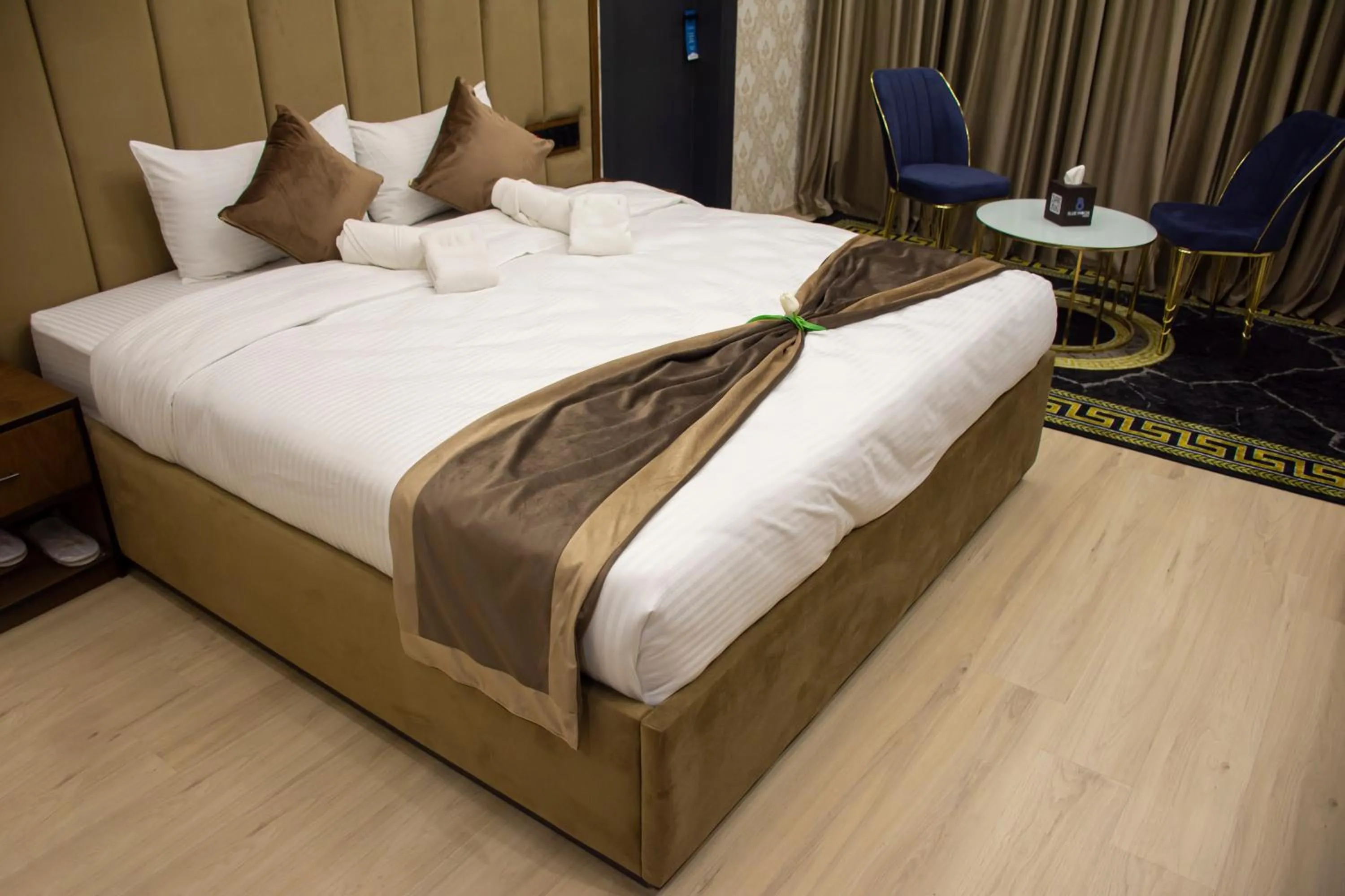 Blue Moon Hotel