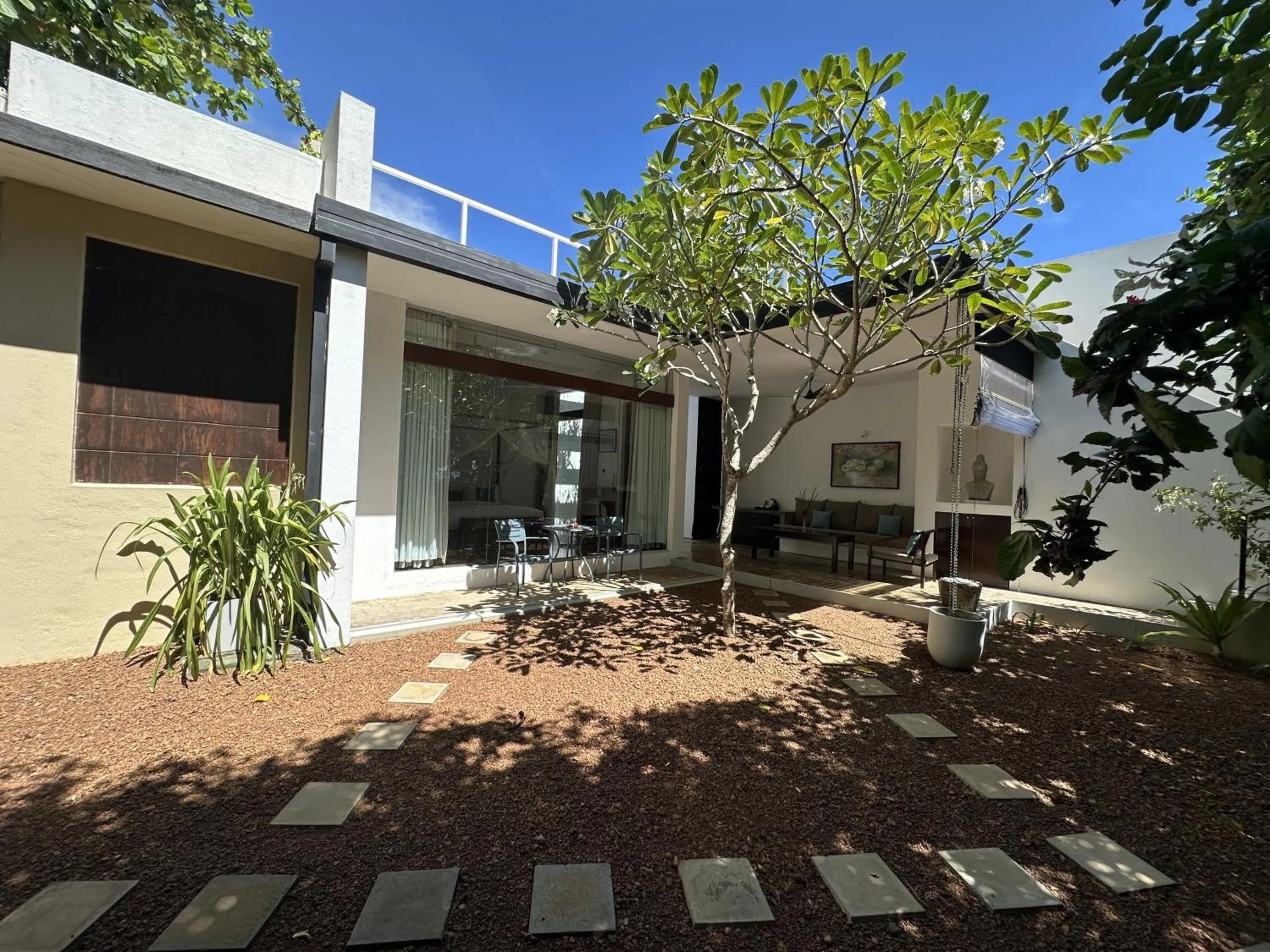 Garden in Calamansi Cove Villas