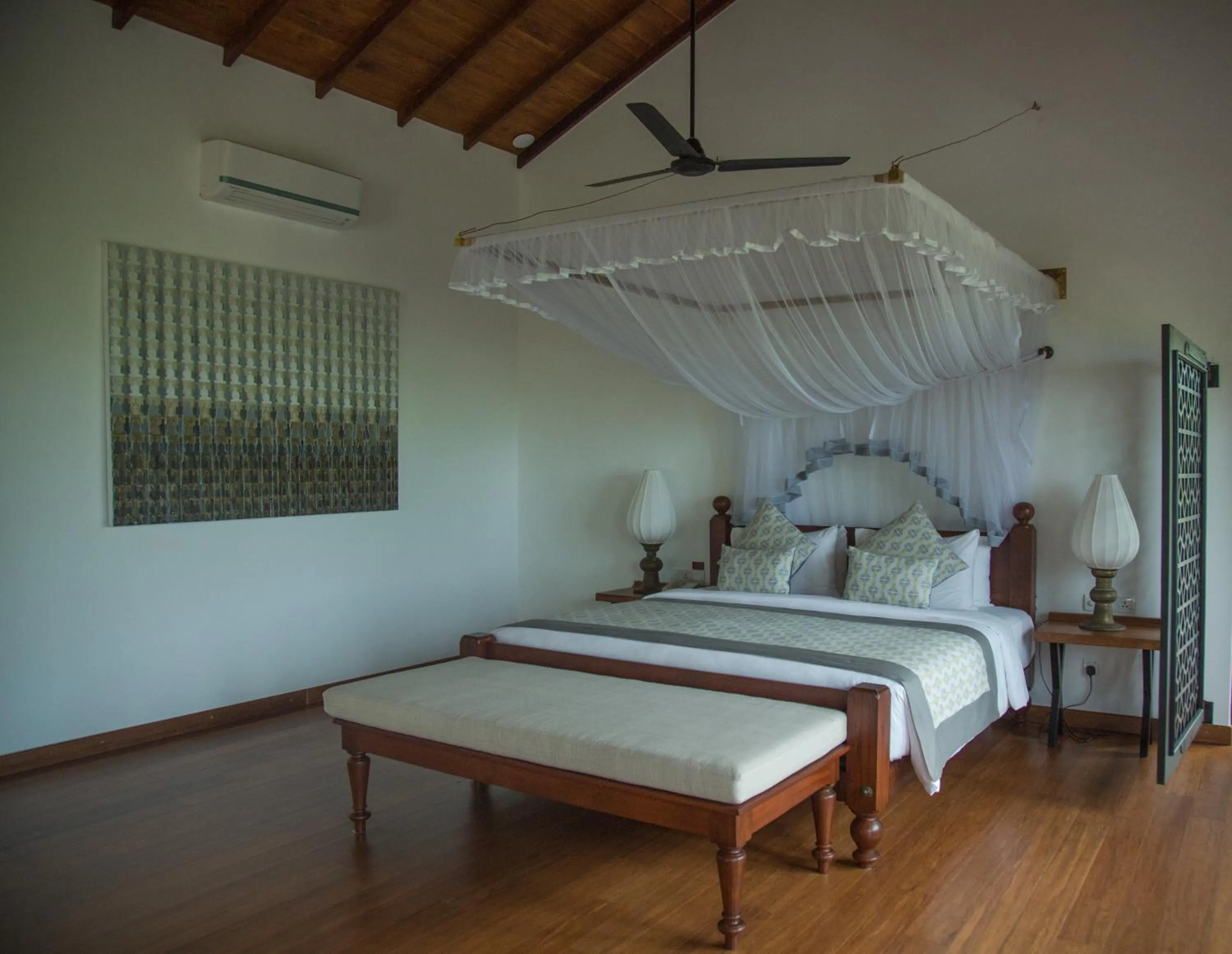 Bed in Calamansi Cove Villas