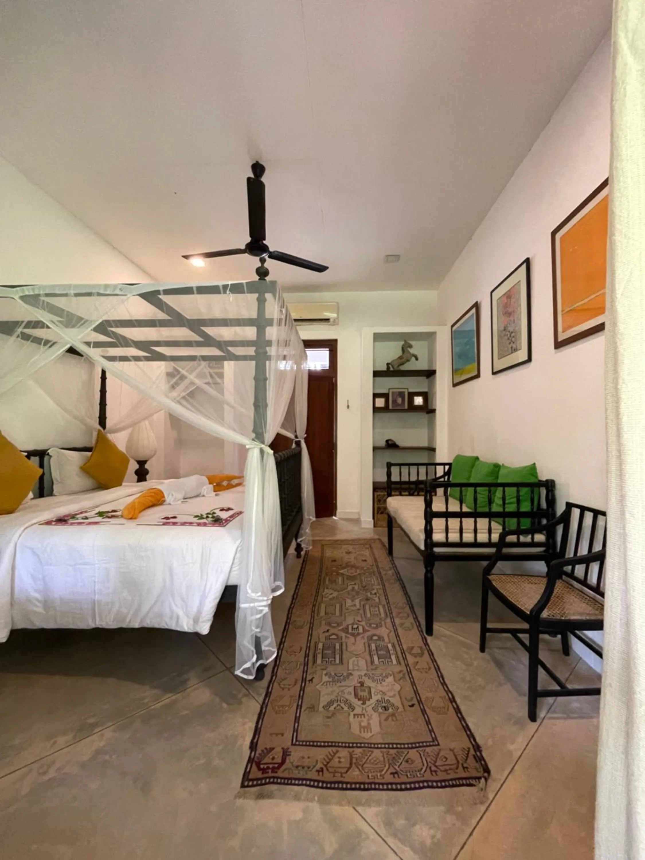 Bedroom, Bed in Calamansi Cove Villas