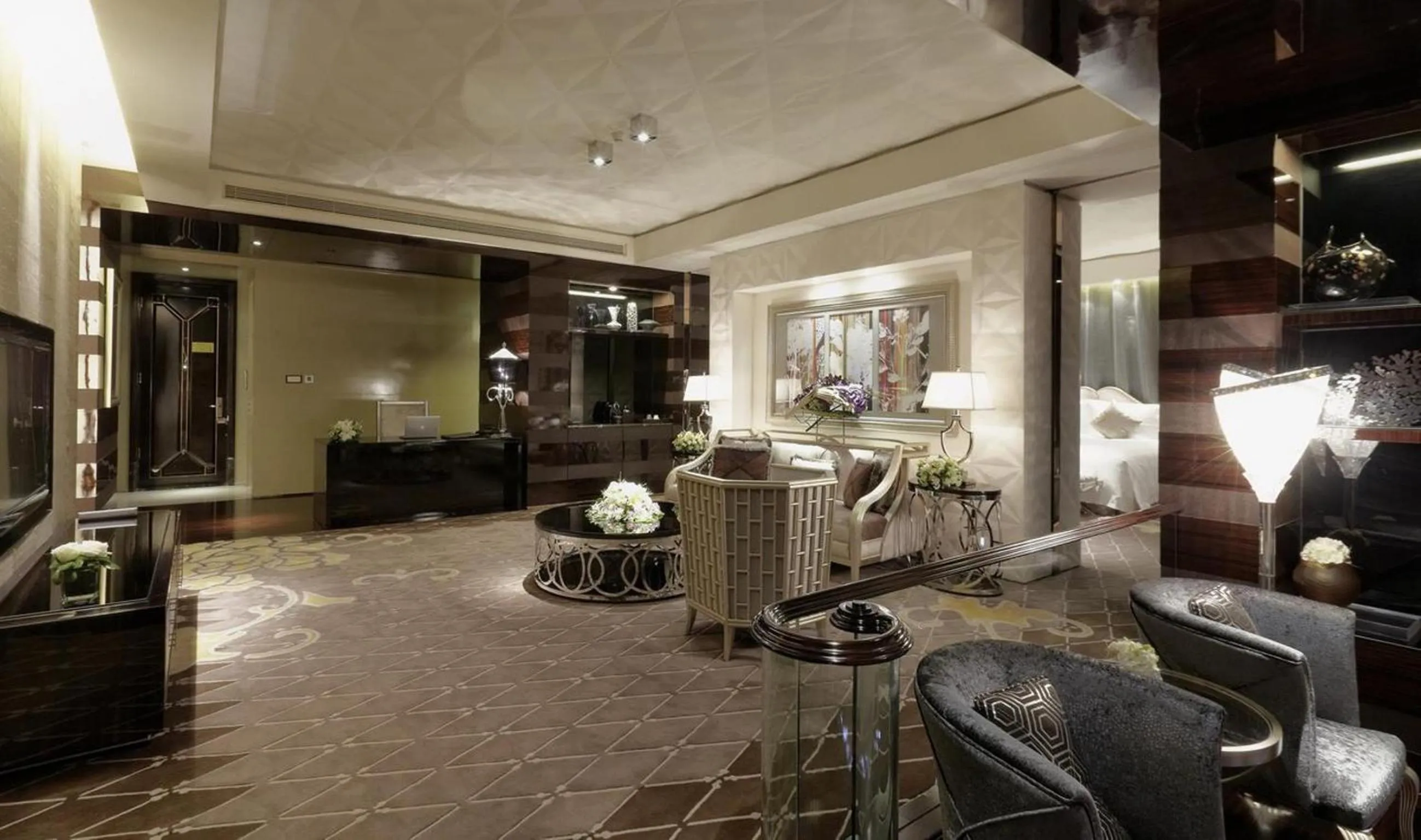 Living room in Chateau Star River Shanghai Minhang