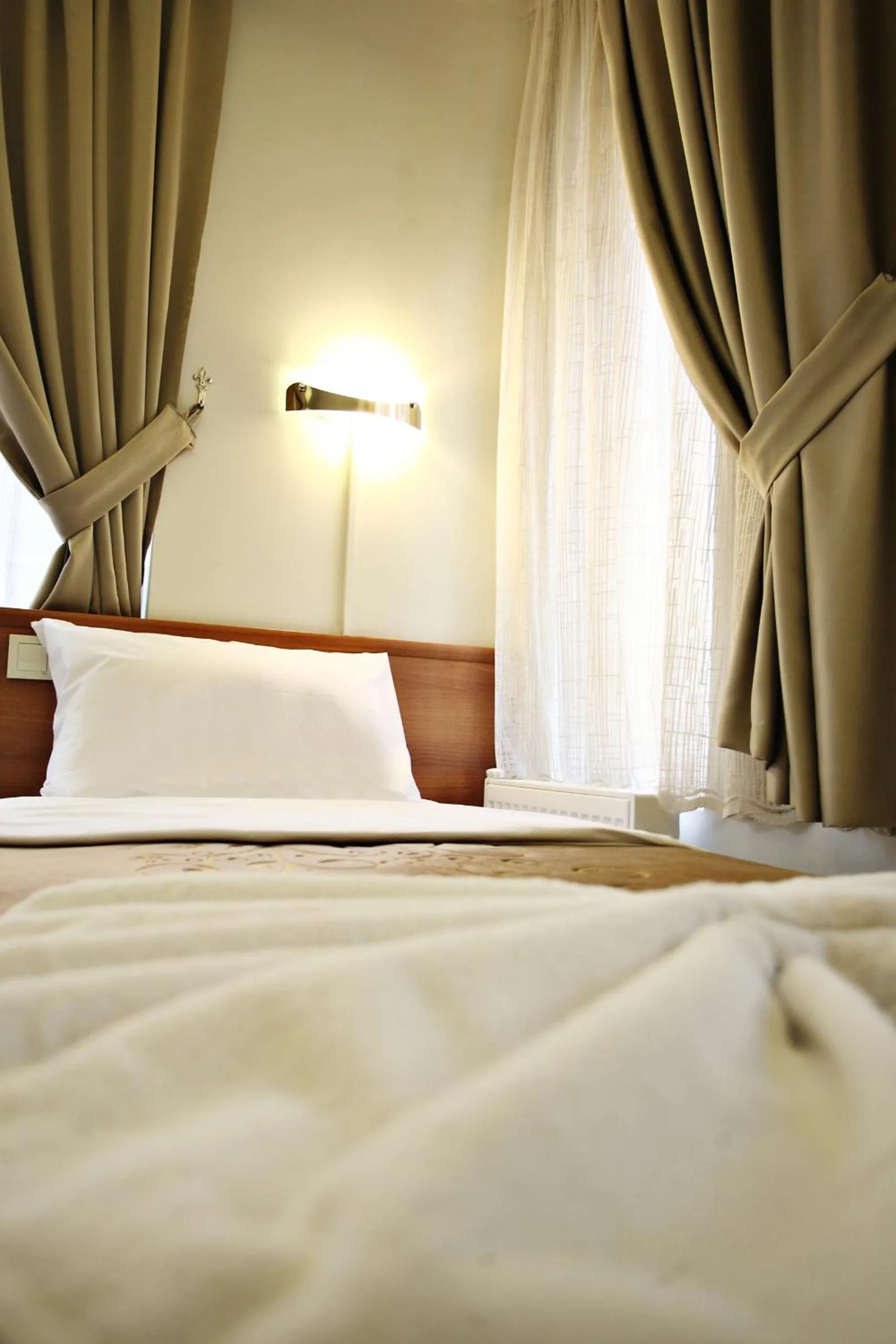 Bed in Taksim Palace Hotel