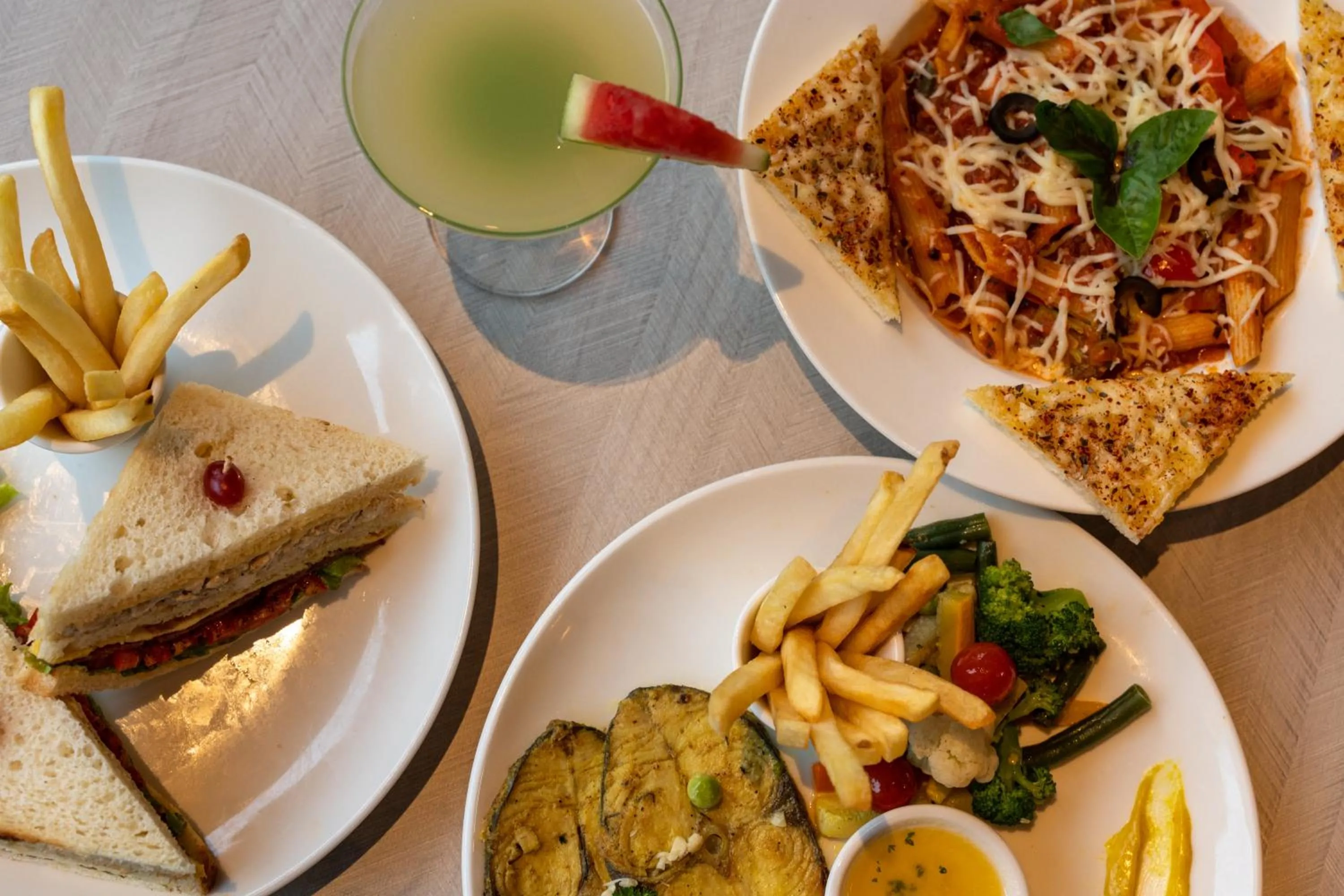 Food and drinks in Somy Plaza Calangute Goa - Formerly Somy Resort