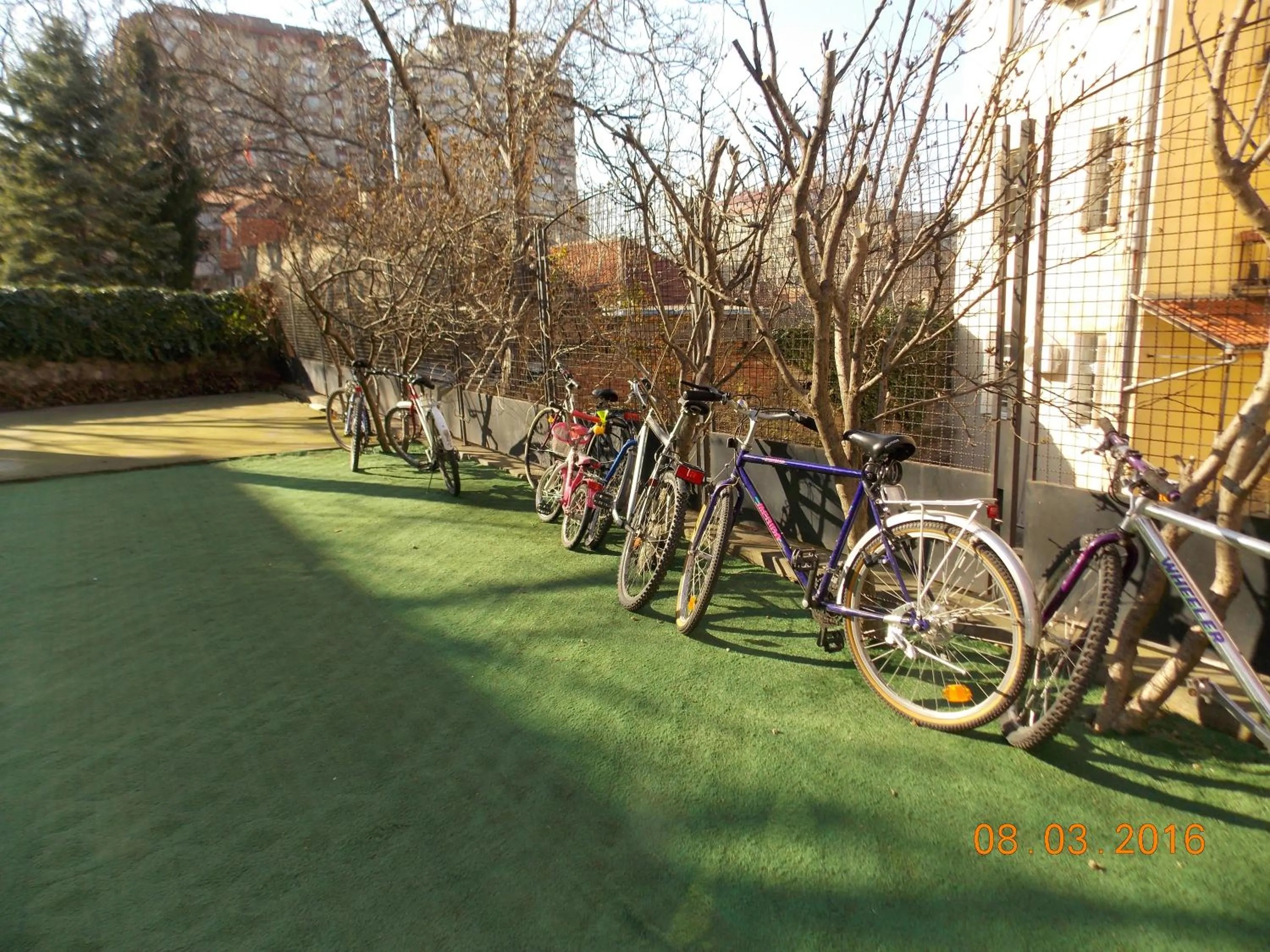 Cycling in Guest House Miss Depolo