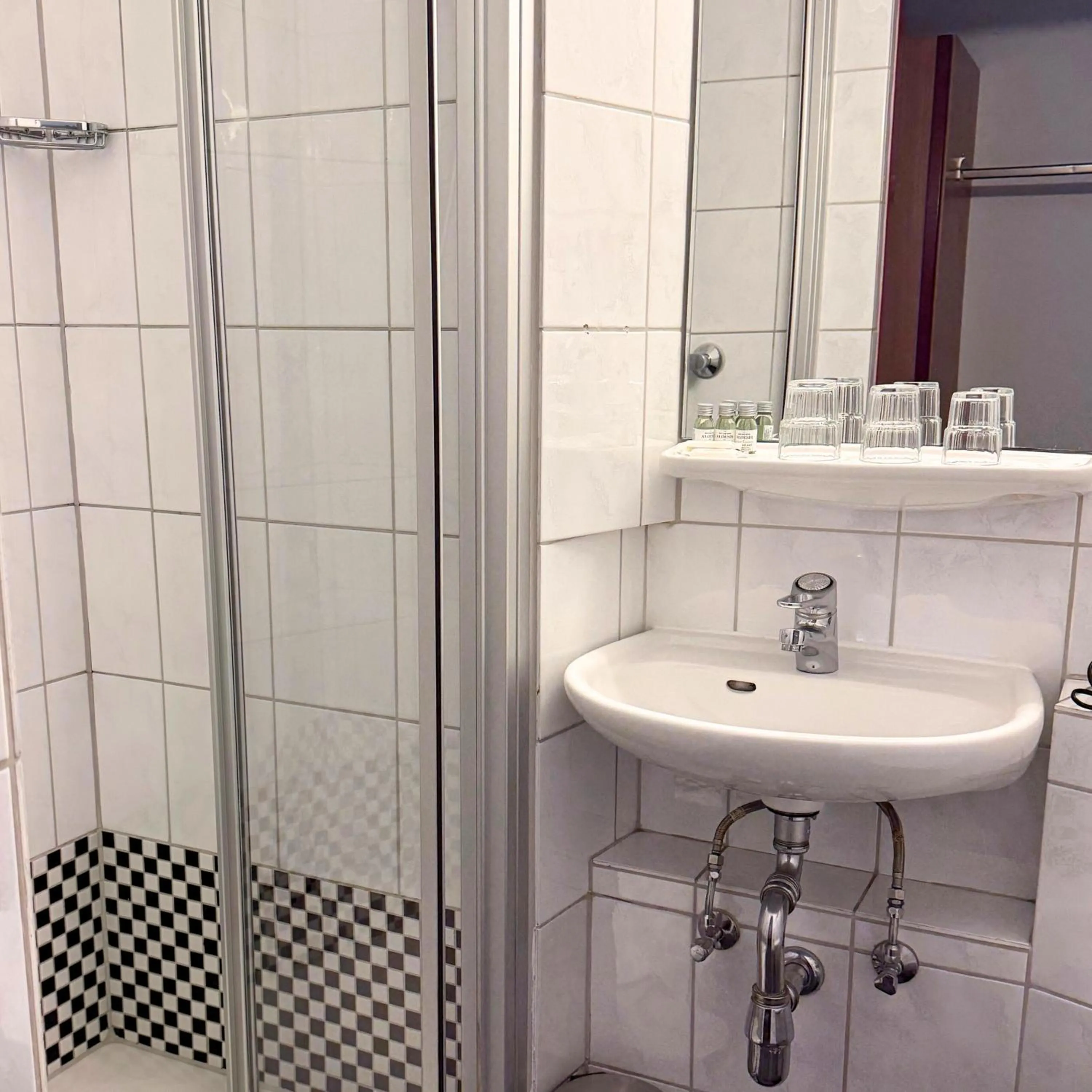 Bathroom in Colourful Hotel