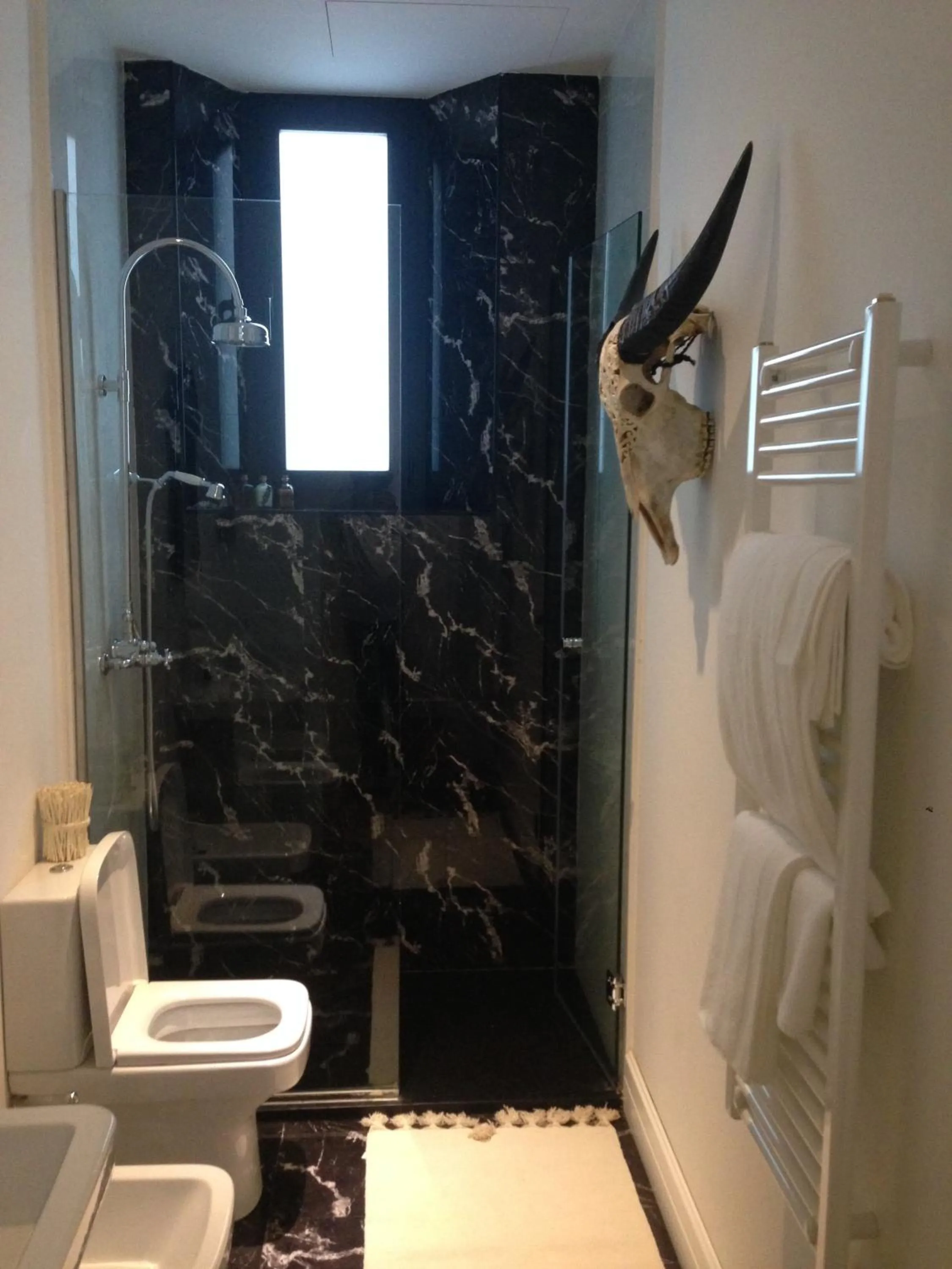 Toilet in Purple Dog Suites