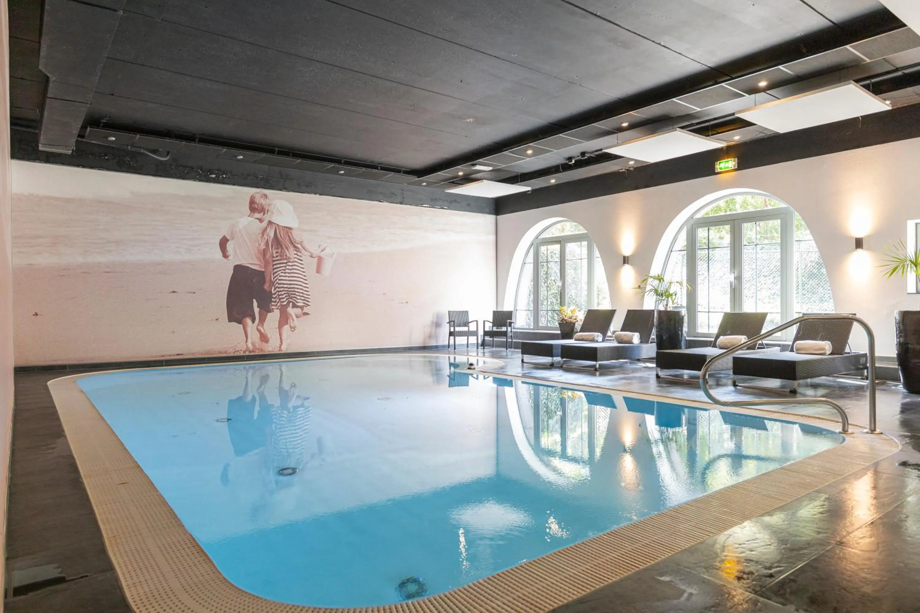Swimming pool in Parkhotel Horst - Venlo