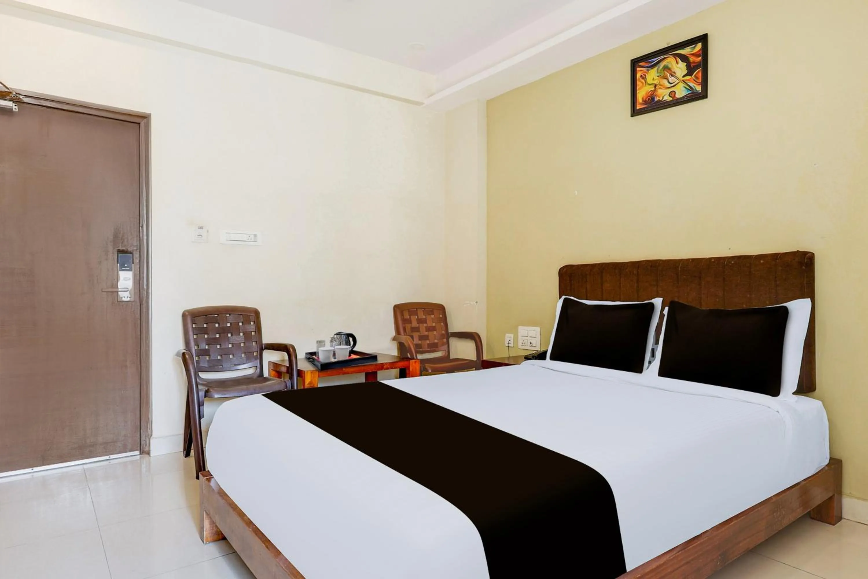 Townhouse Dwarka Nagar Near Ramatalkies