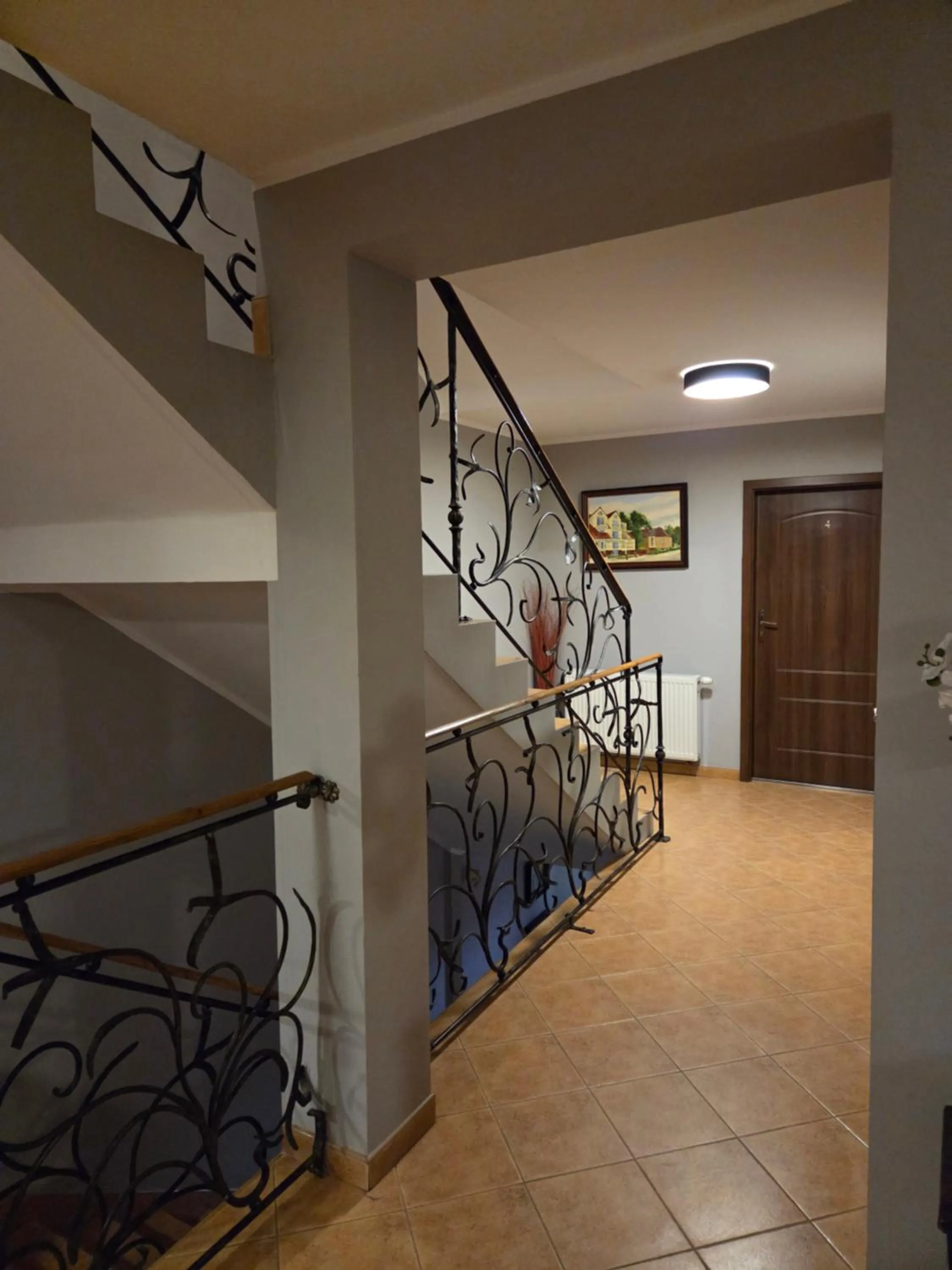 Property building in Willa Atena