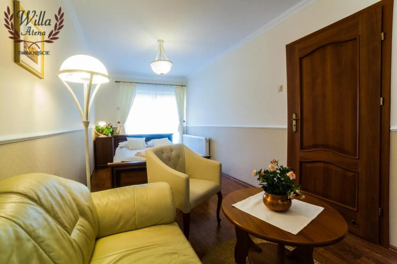 Photo of the whole room in Willa Atena