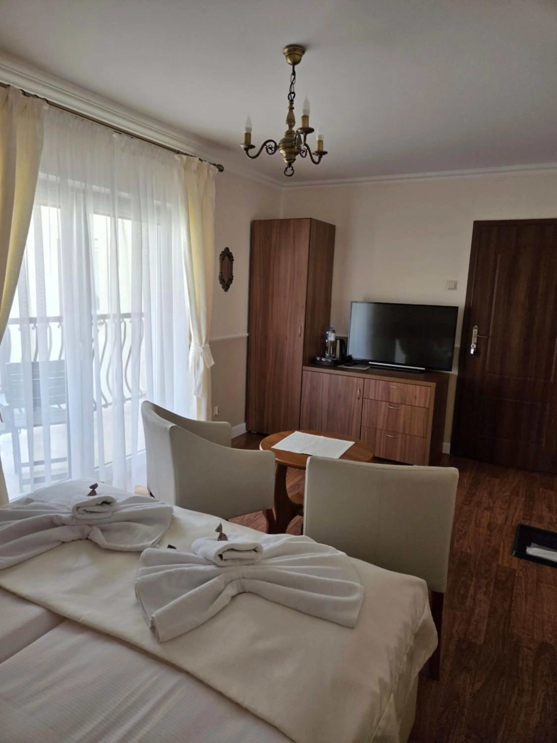 Photo of the whole room, Bed in Willa Atena