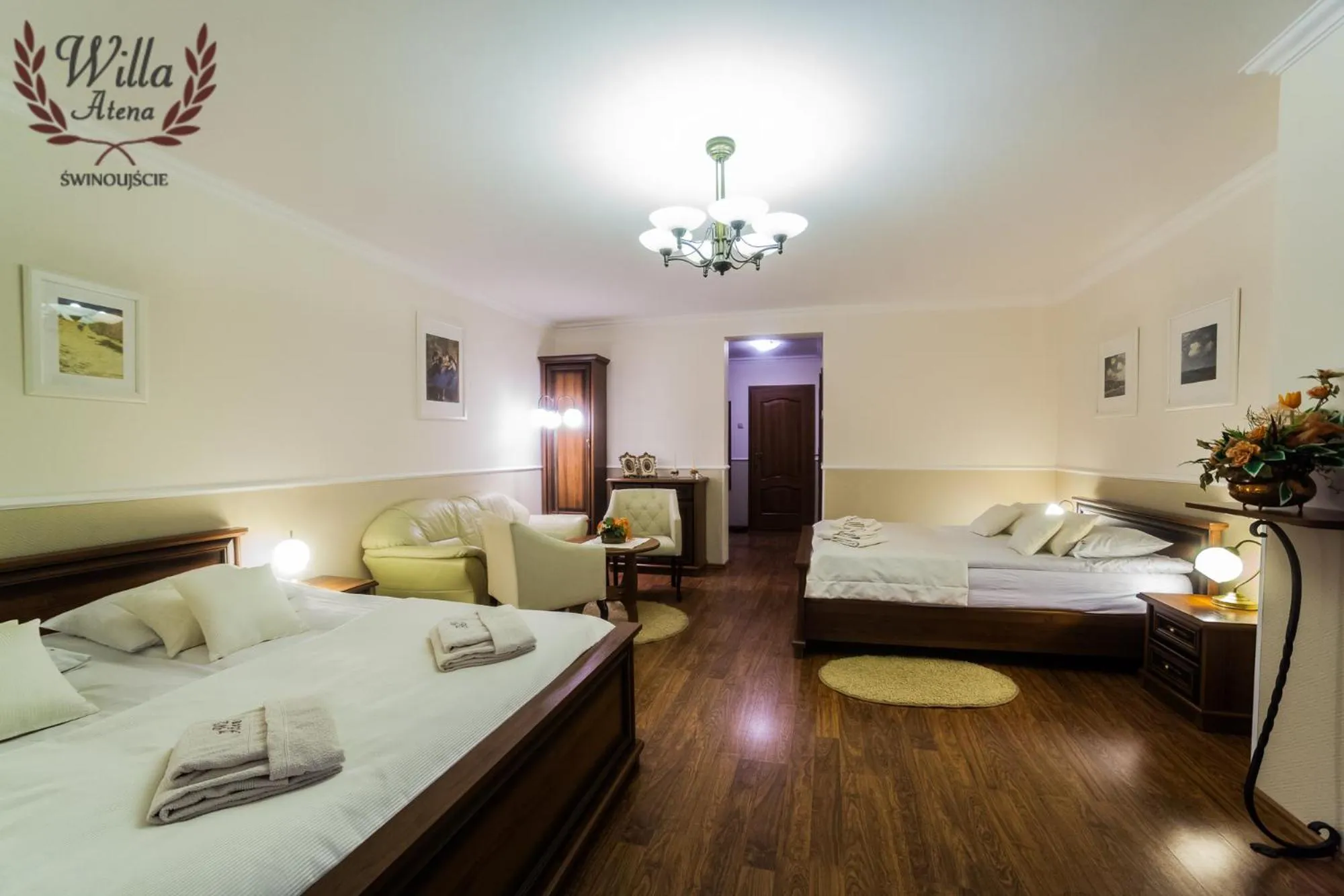 Photo of the whole room, Bed in Willa Atena