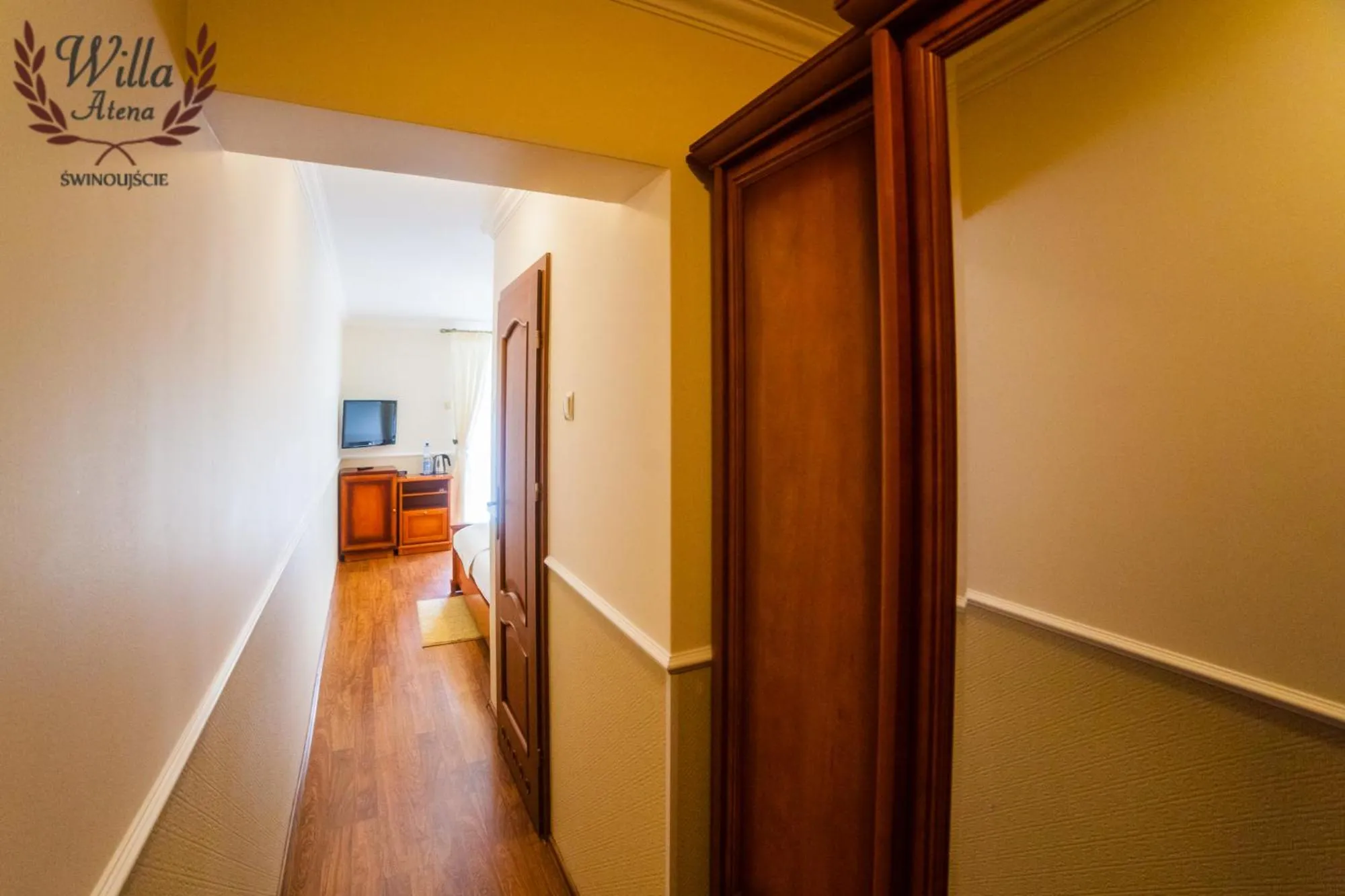 Photo of the whole room in Willa Atena