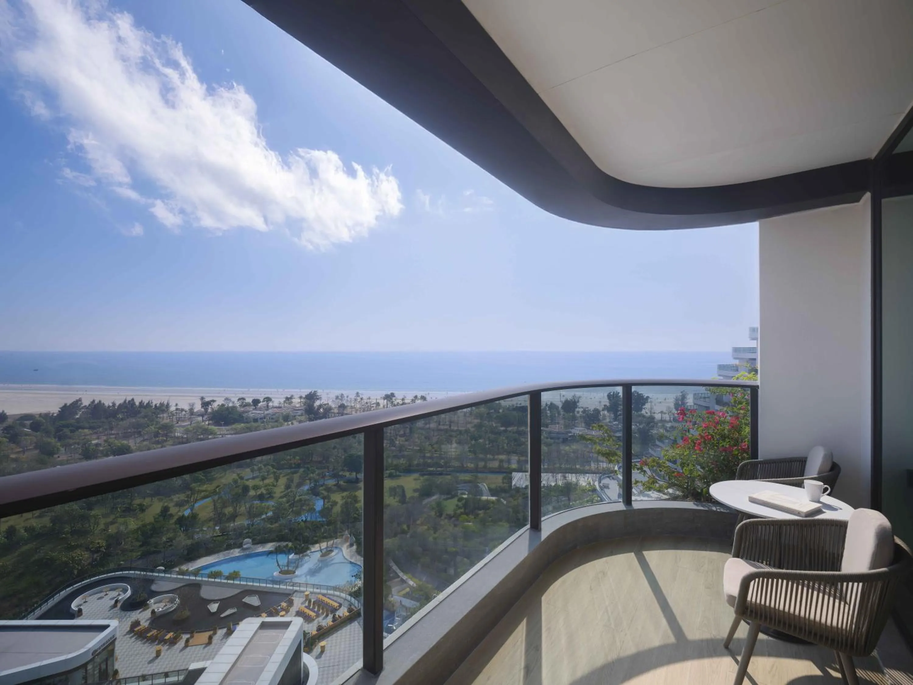 Balcony/Terrace in Beihai Marriott Resort