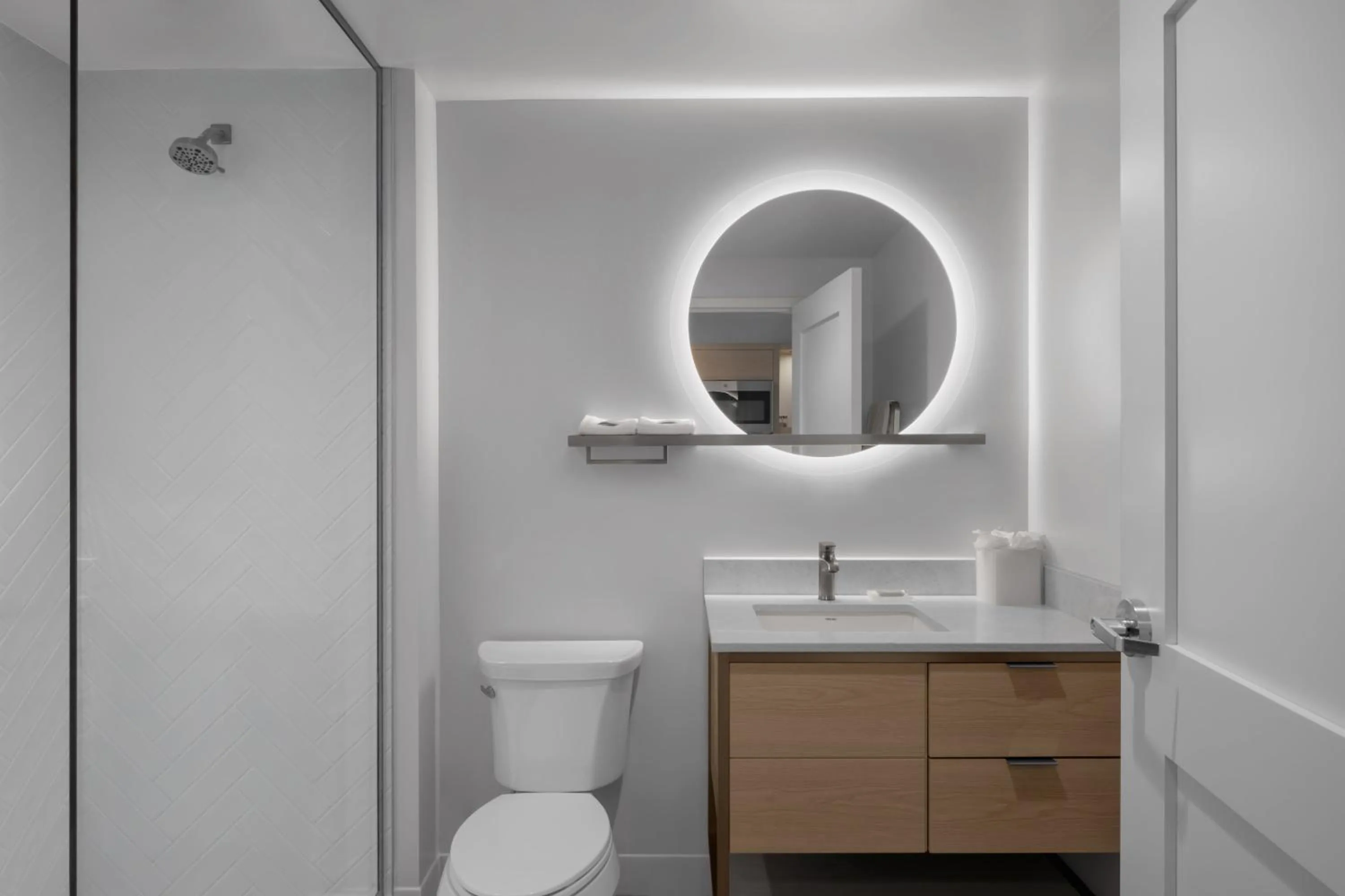 Bathroom in TownePlace Suites by Marriott Nampa