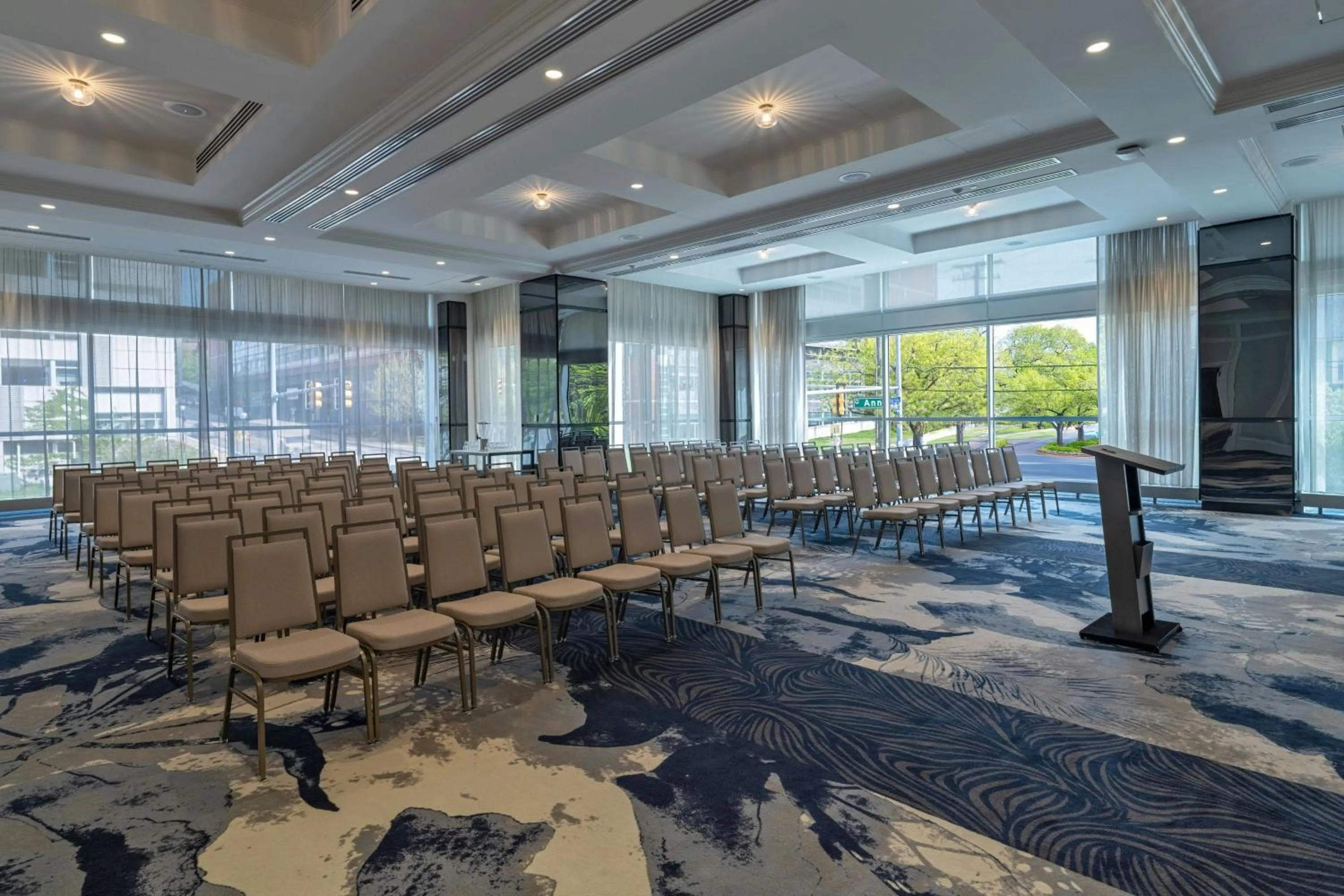 Meeting/conference room in The Vanguard Ann Arbor, Autograph Collection