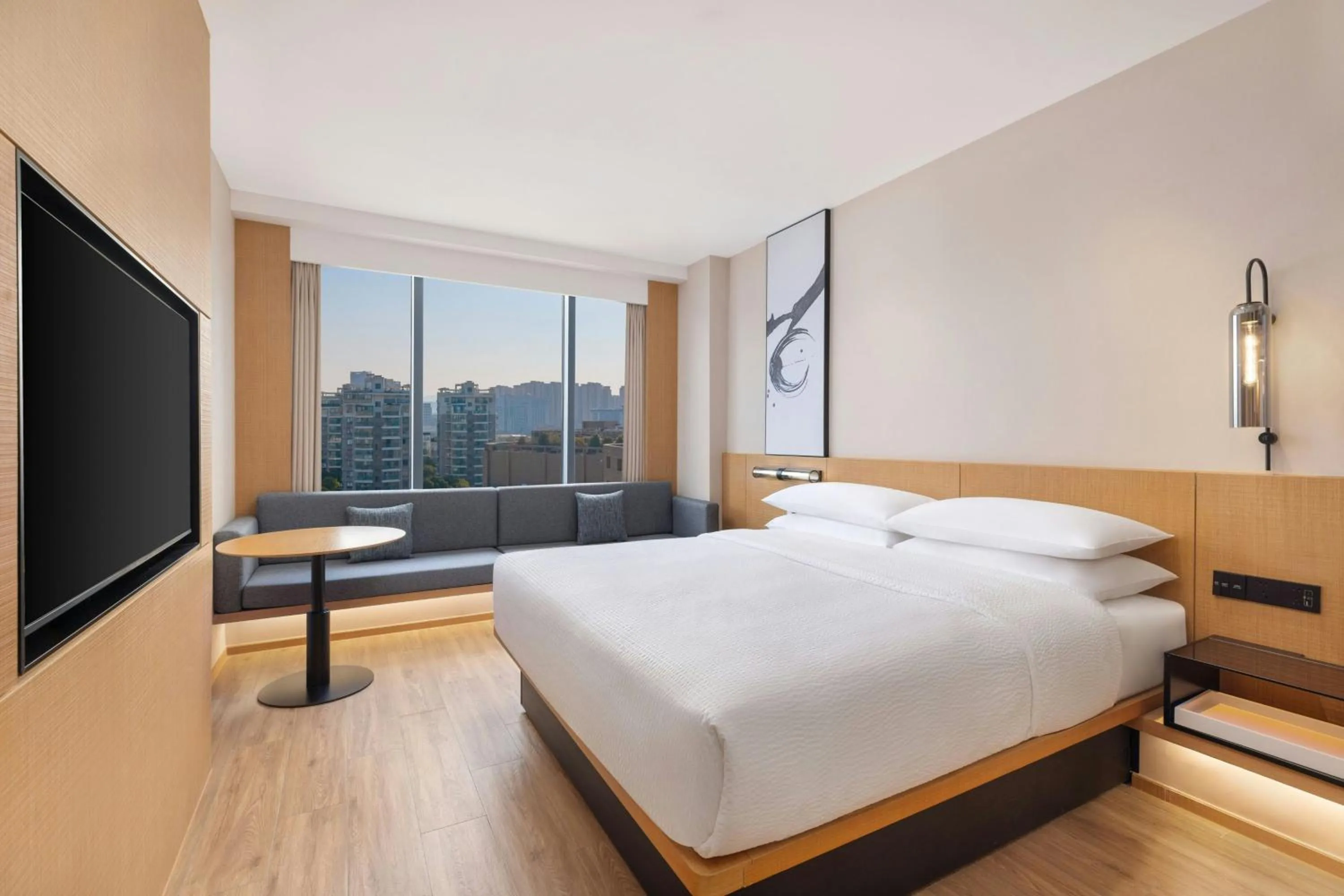 Photo of the whole room, Bed in Fairfield by Marriott Hangzhou Yuhang