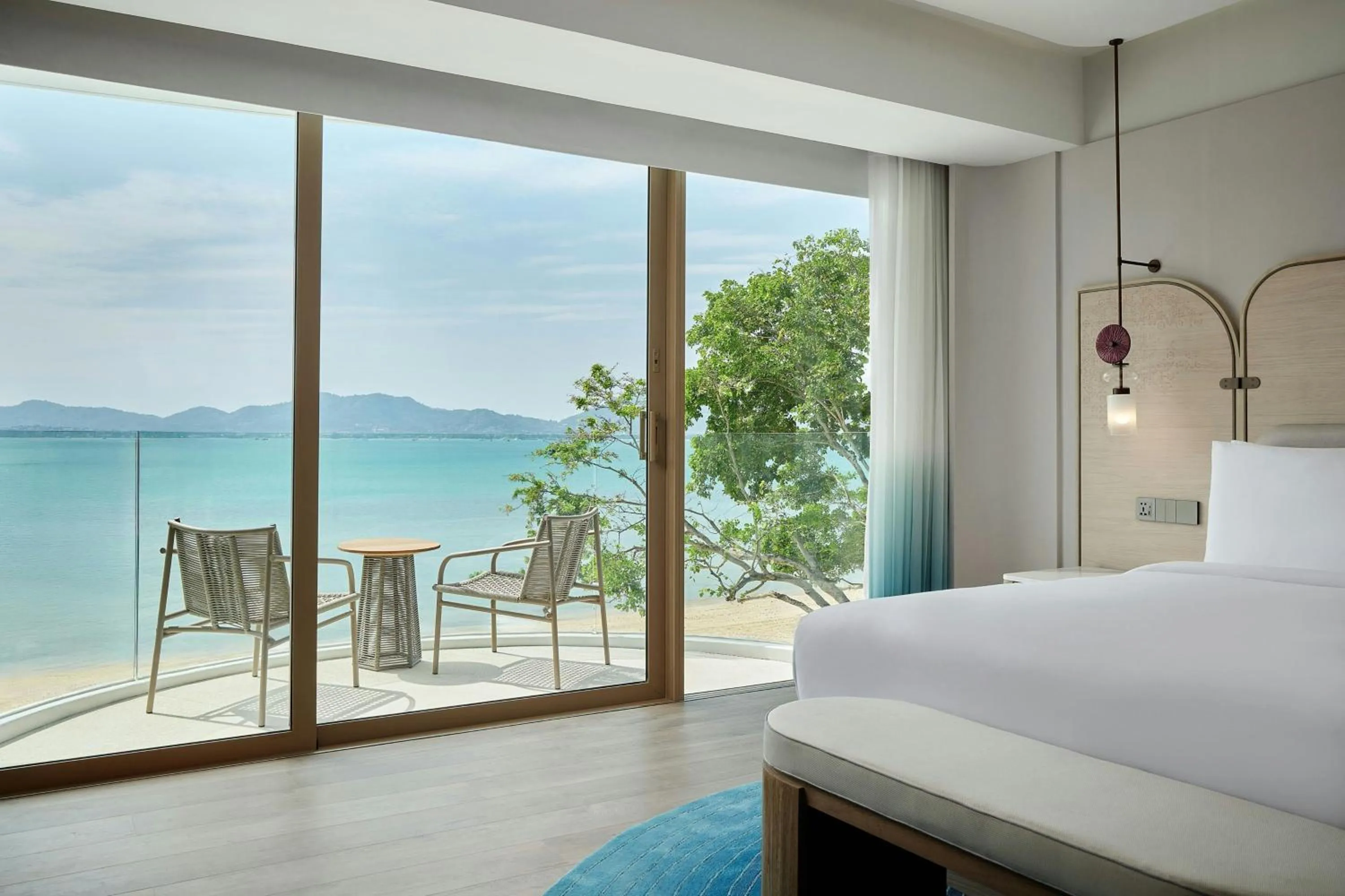 Bedroom, Bed in Veranda Resort Phuket, Autograph Collection