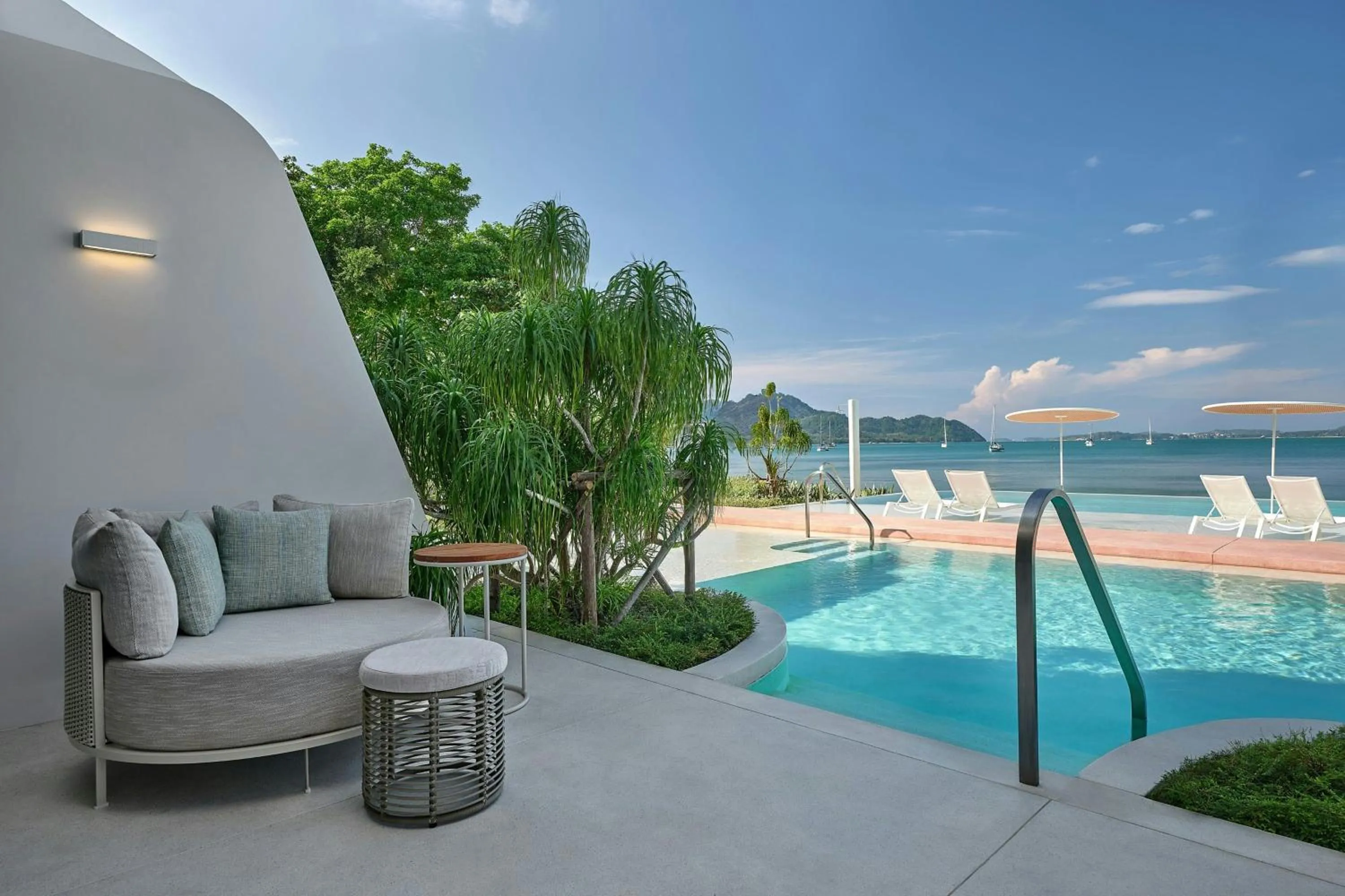 Swimming pool in Veranda Resort Phuket, Autograph Collection