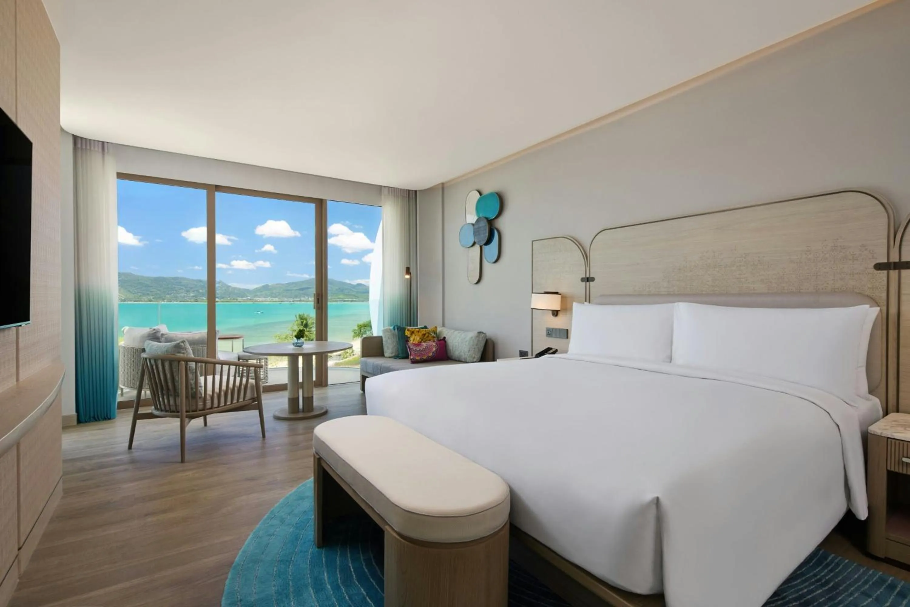 Swimming pool, Bed in Veranda Resort Phuket, Autograph Collection