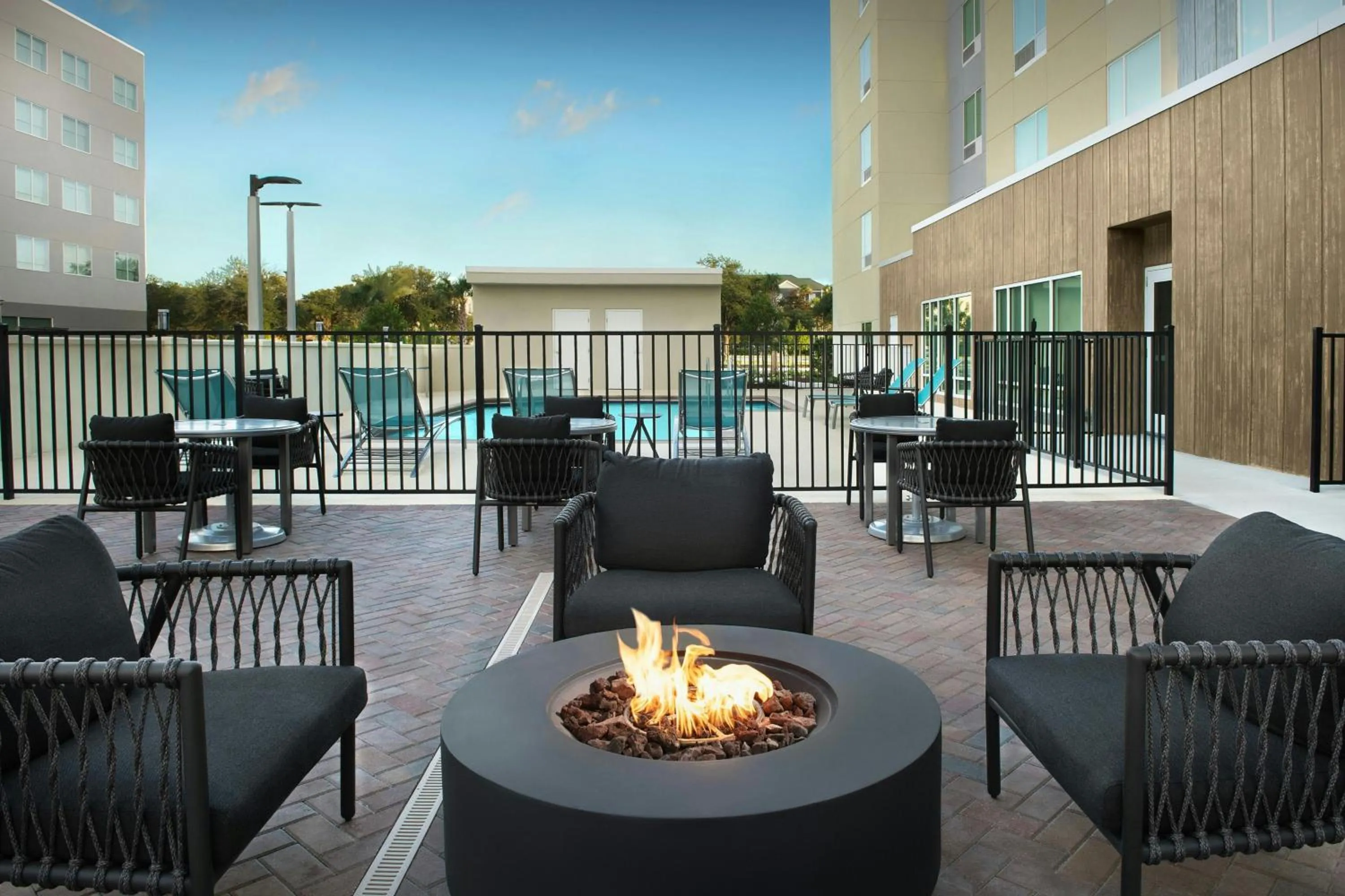 Swimming pool in TownePlace Suites By Marriott Lake City