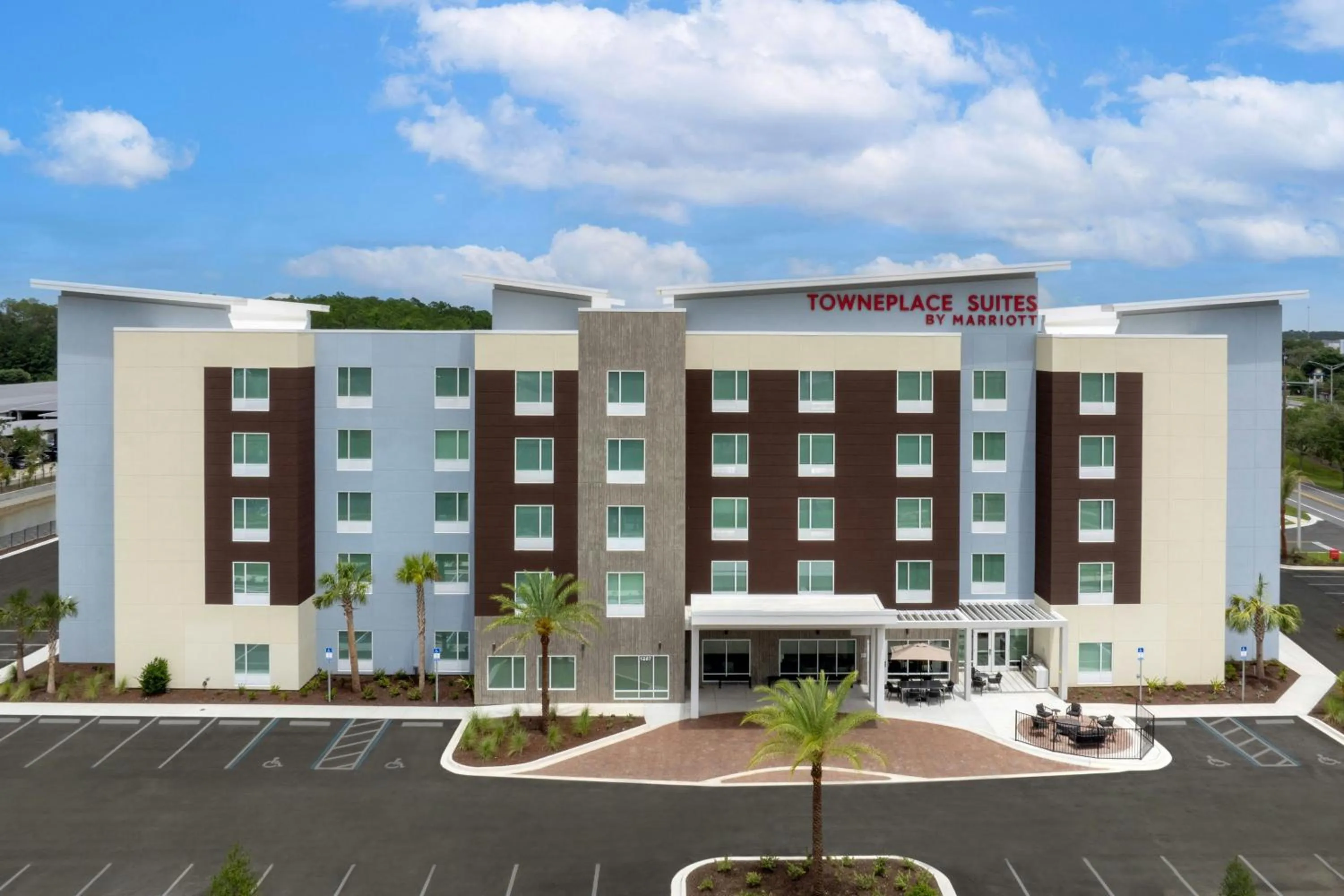 Property building in TownePlace Suites By Marriott Lake City